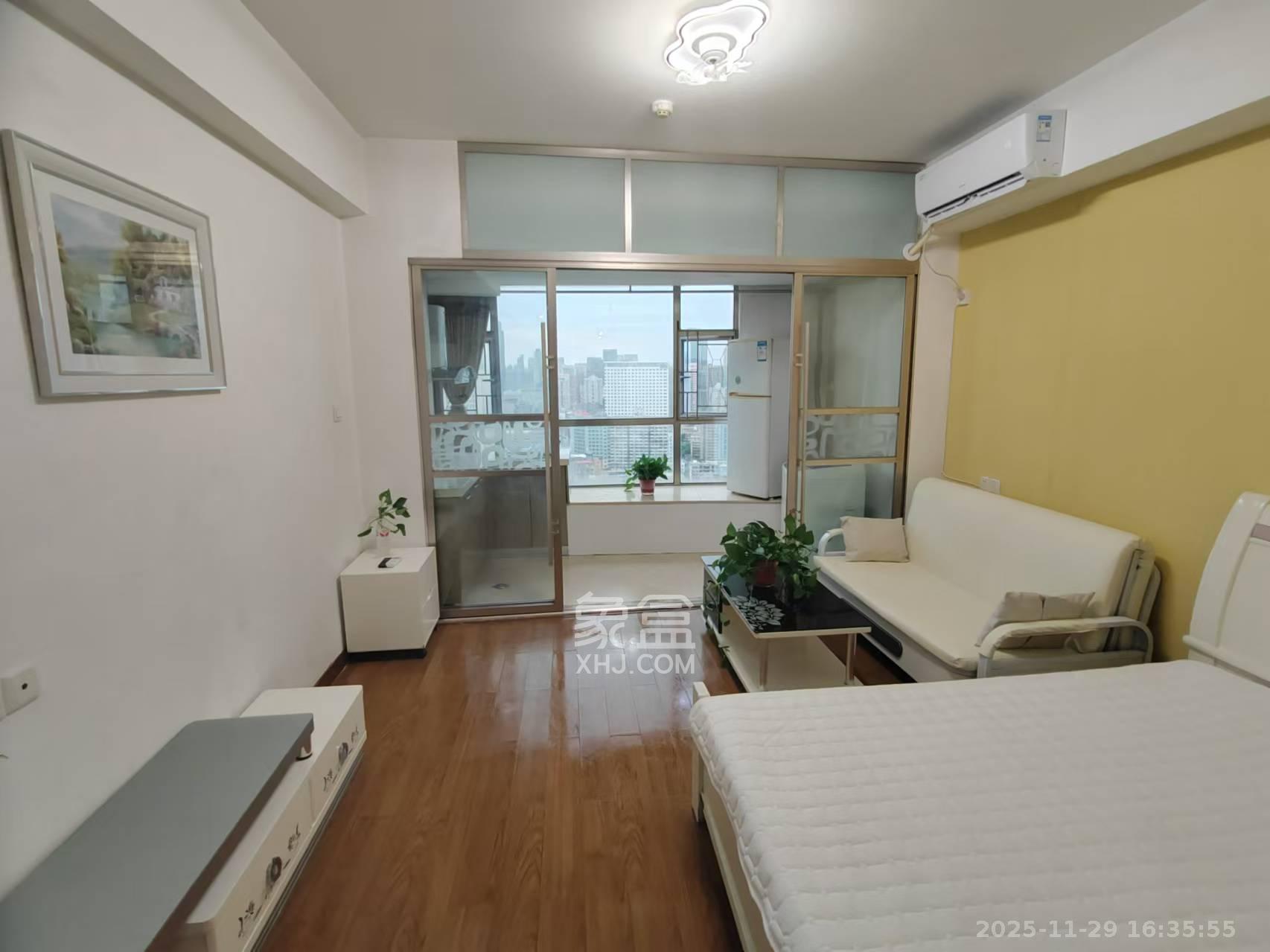 泉昇同福大厦  1室1厅1卫    1600.0元/月