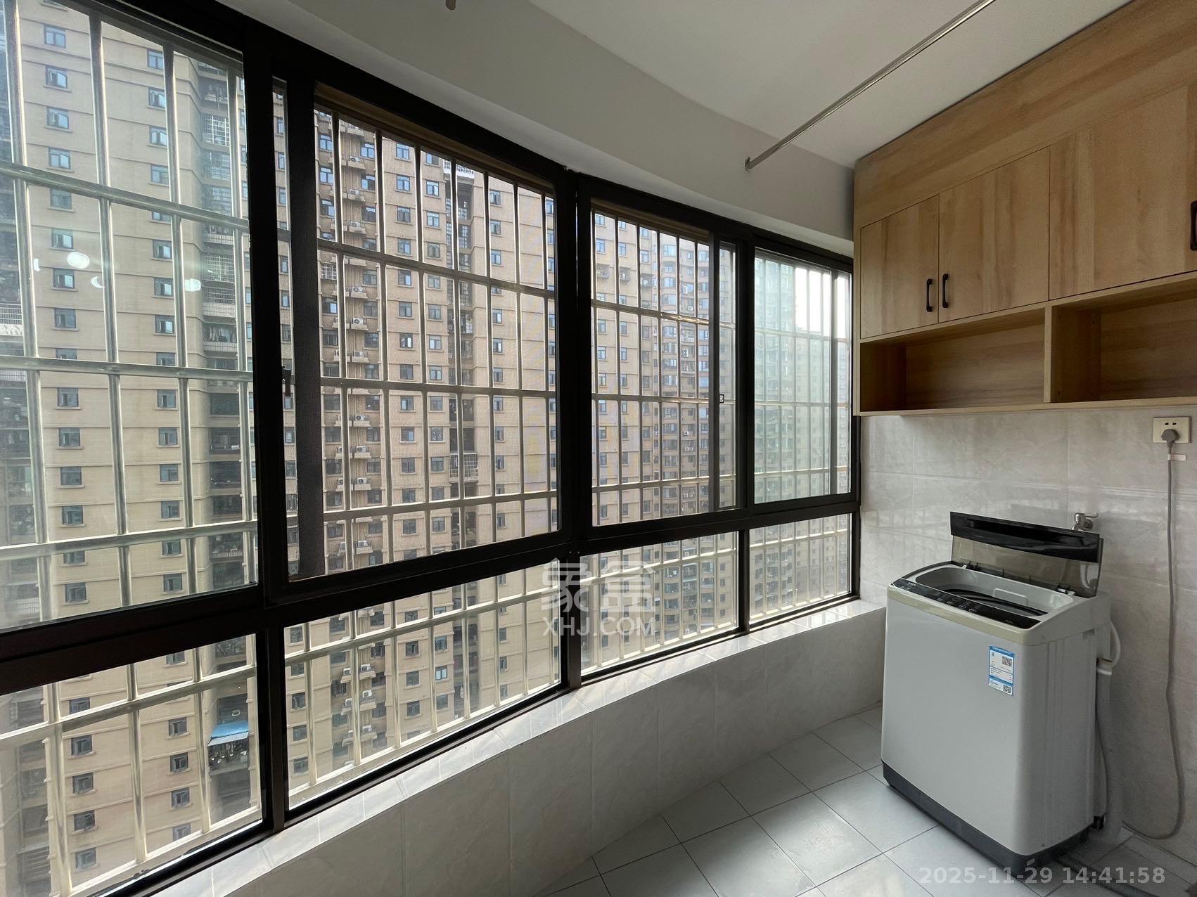 嘉雨兴园 2室1厅1卫 2500.0元/月 嘉雨兴园 2室1厅1卫 2500.0元/月室内图