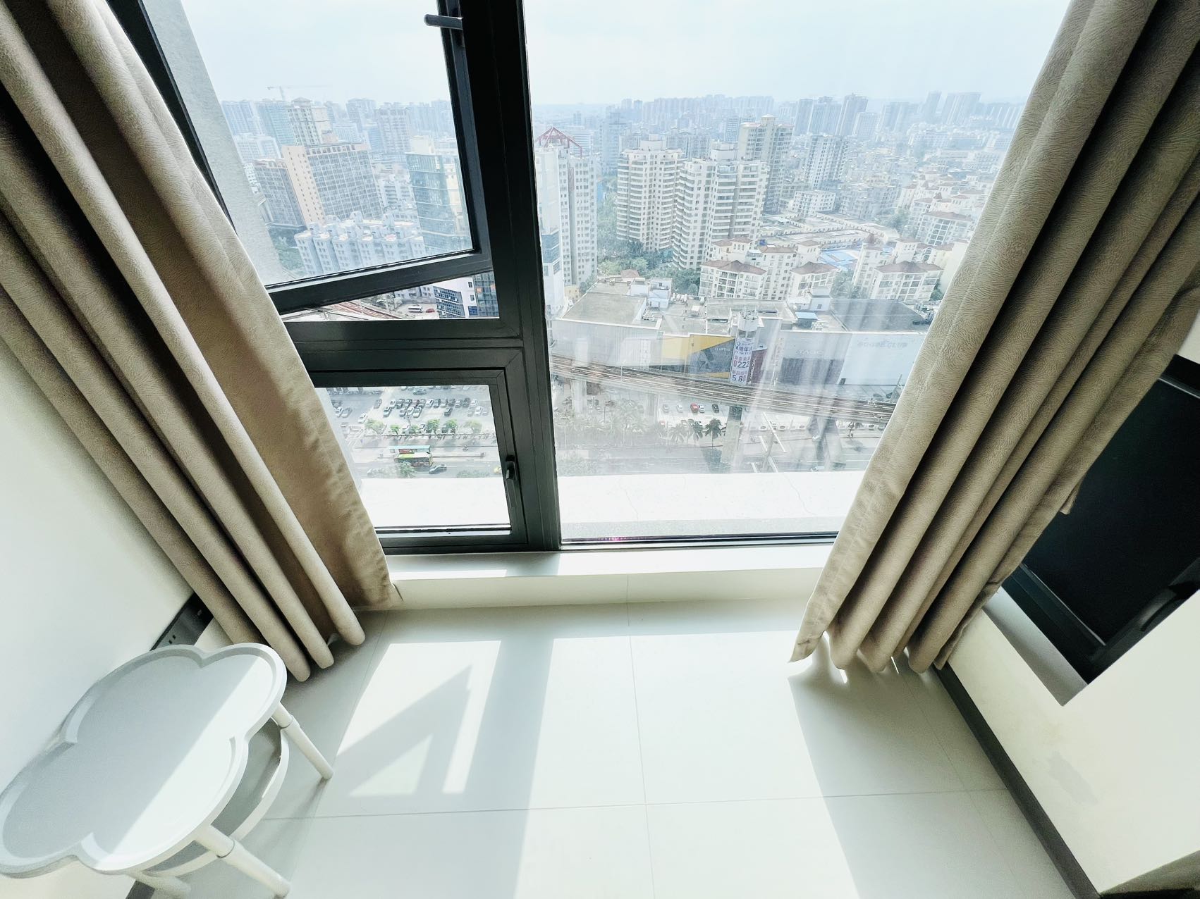 龙湖光年 1室0厅1卫 1800.0元/月 龙湖光年 1室0厅1卫 1800.0元/月室内图