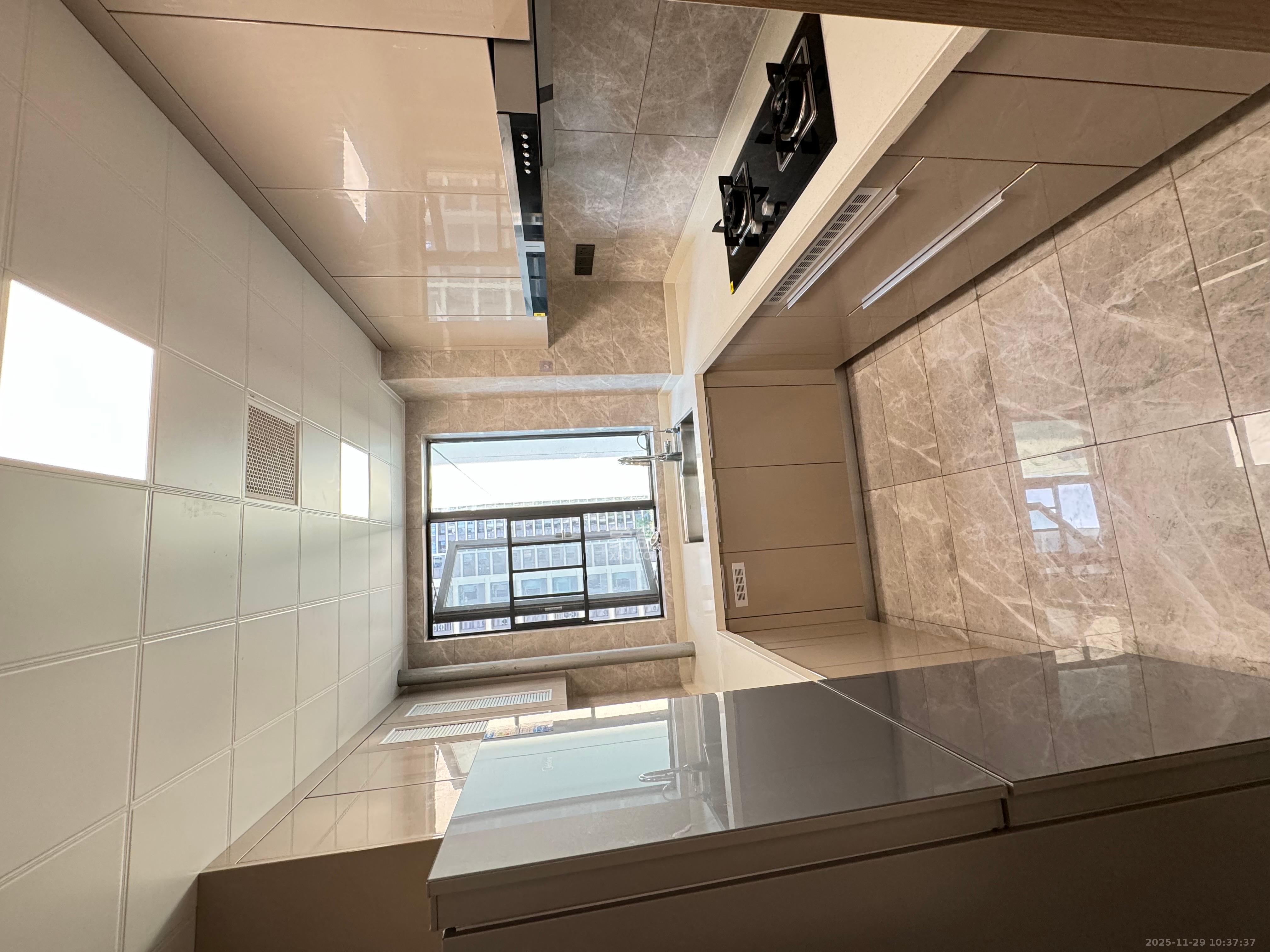 旭辉雨花郡  4室2厅2卫    4400.0元/月室内图