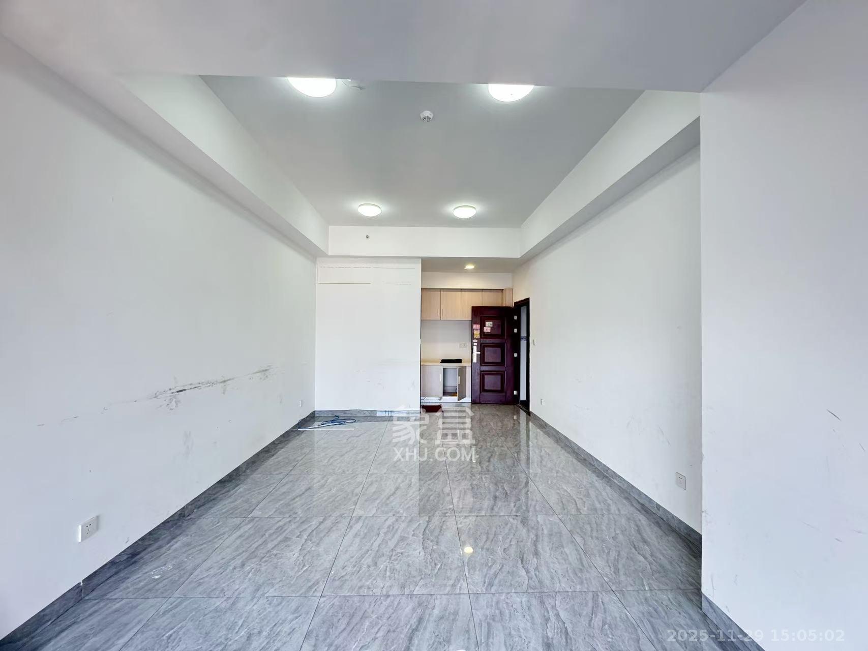 西子湖畔沃府   80.0㎡      2000.0元/月室内图