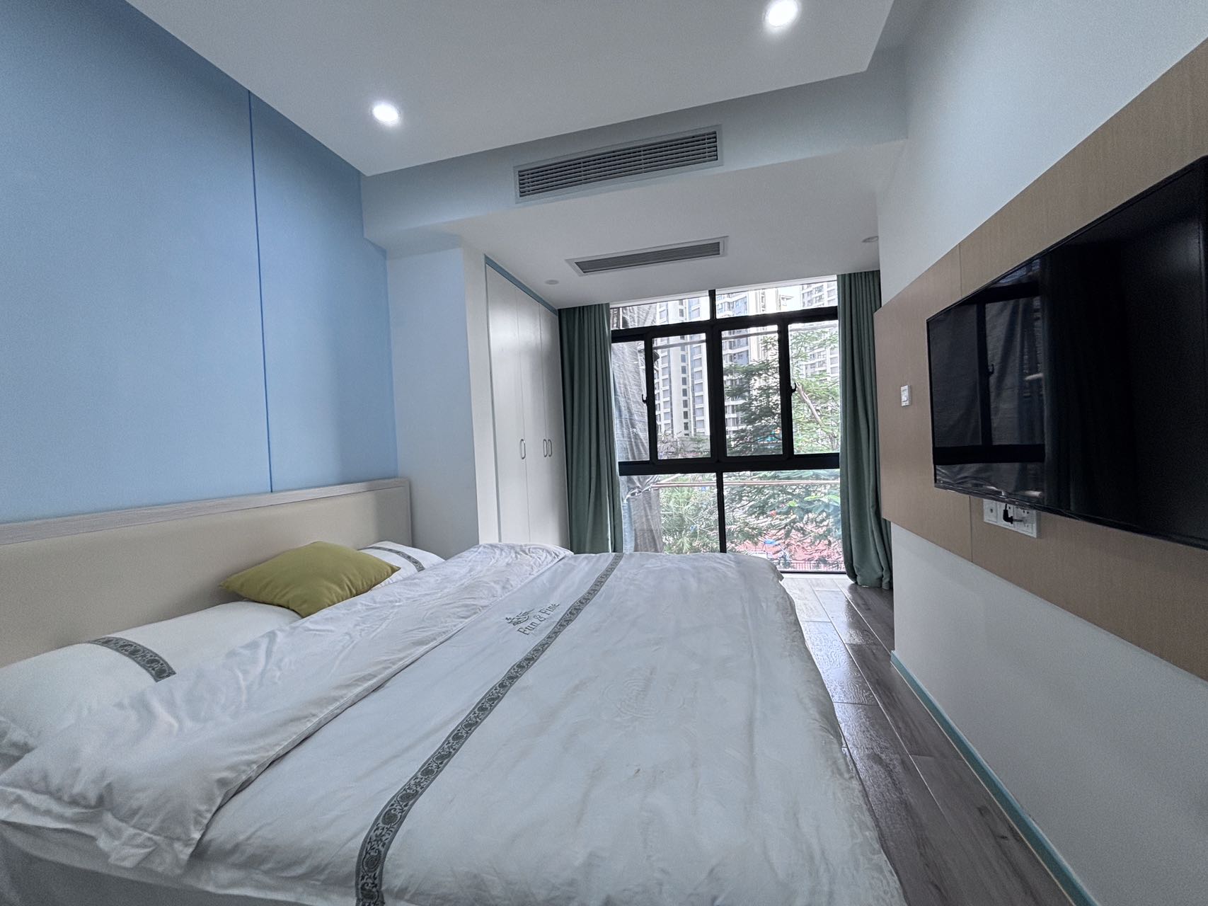 大华锦绣海岸一期 8室3厅9卫 532.0万 大华锦绣海岸一期 8室3厅9卫 532.0万室内图