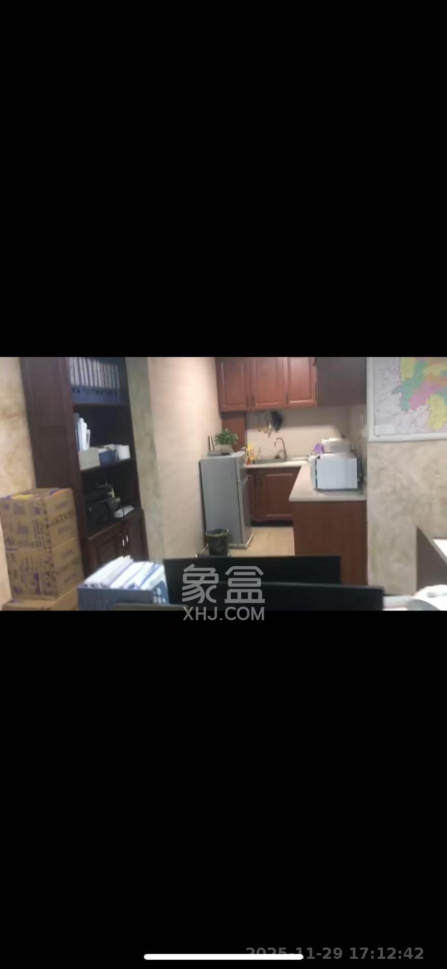 创谷国家广告产业园   120.0㎡      3960.0元/月室内图