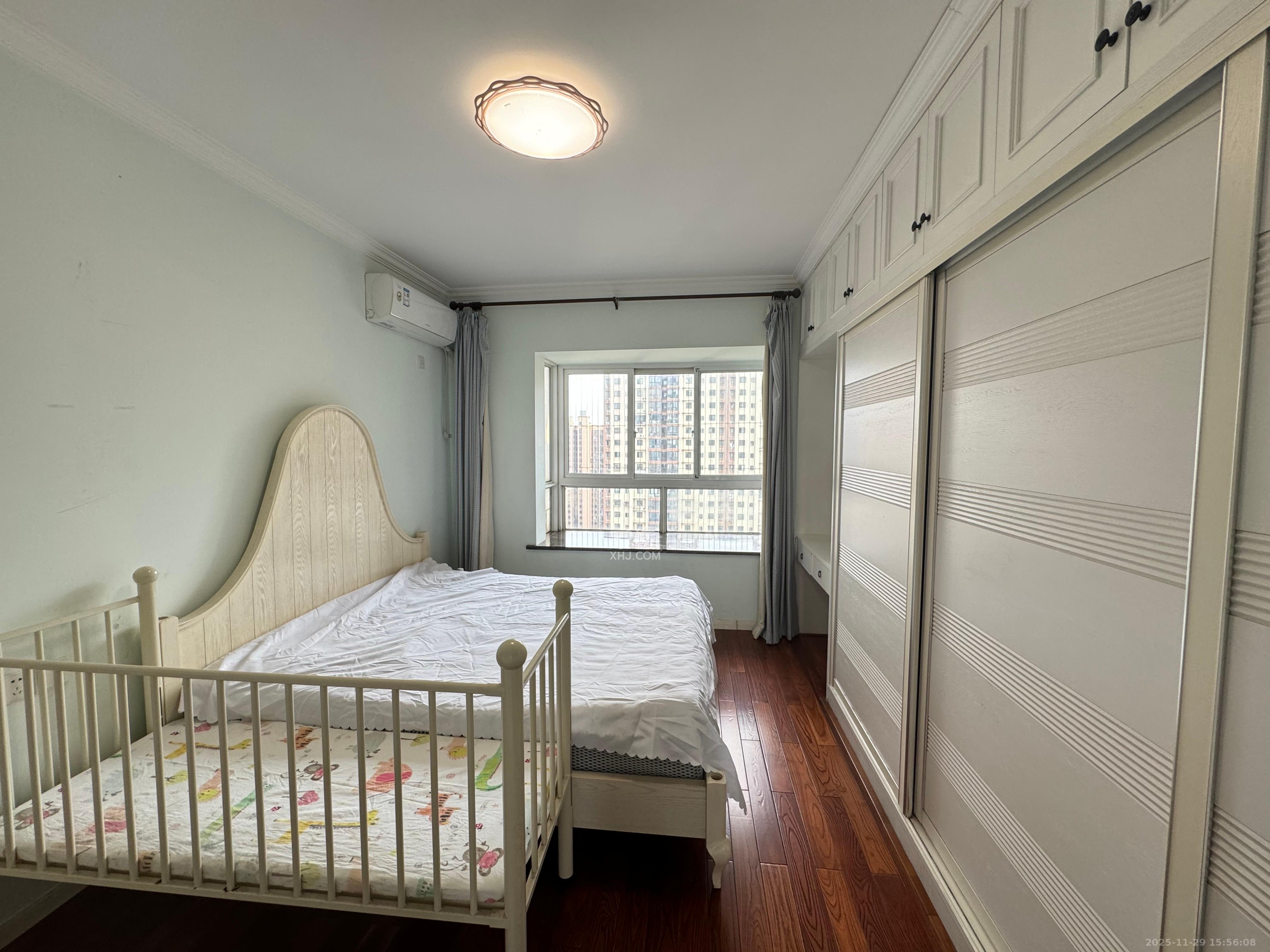 时代星城  3室2厅1卫    2200.0元/月室内图