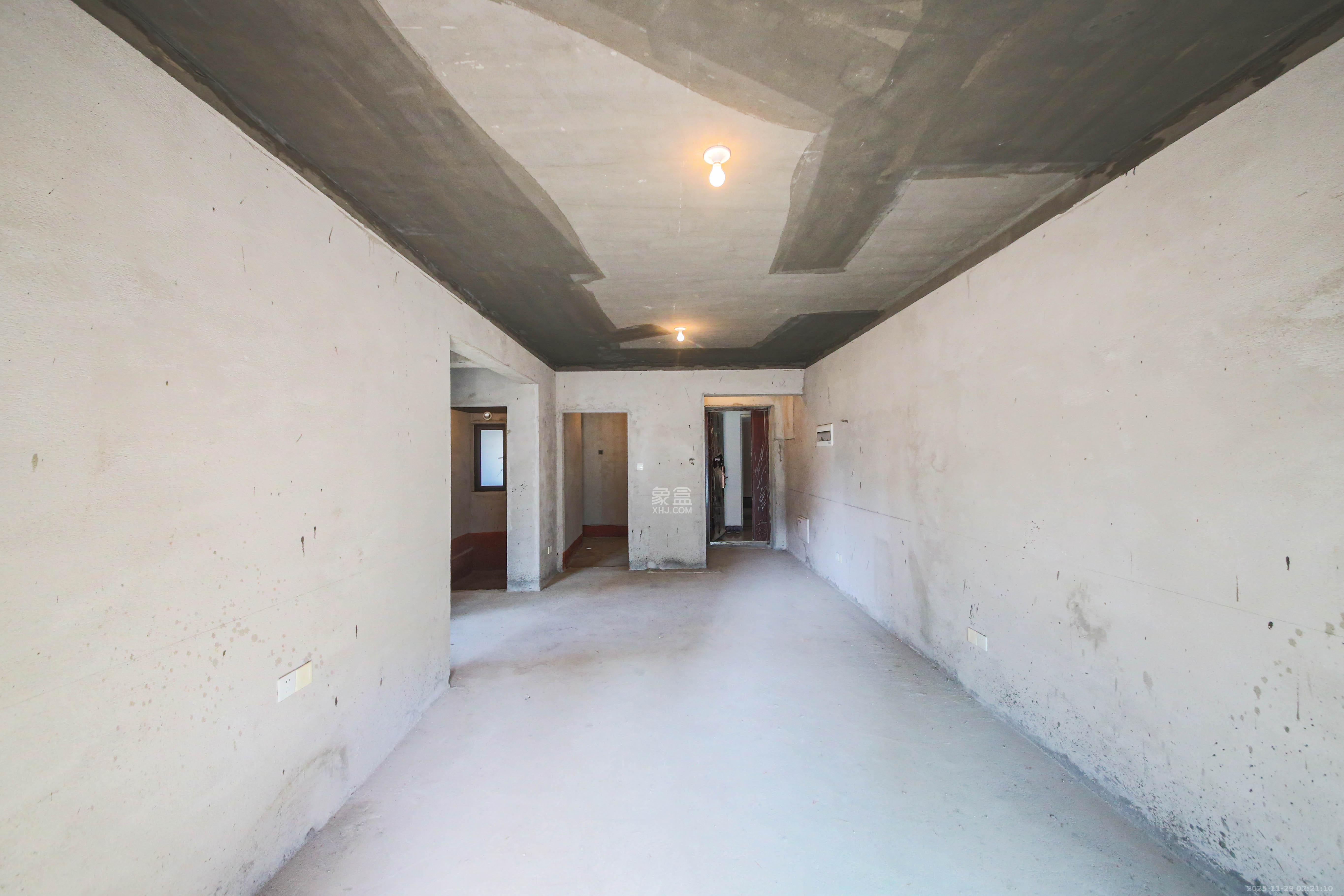 鑫远翡丽郡（鑫远翡丽雅苑）  3室2厅1卫    113.0万