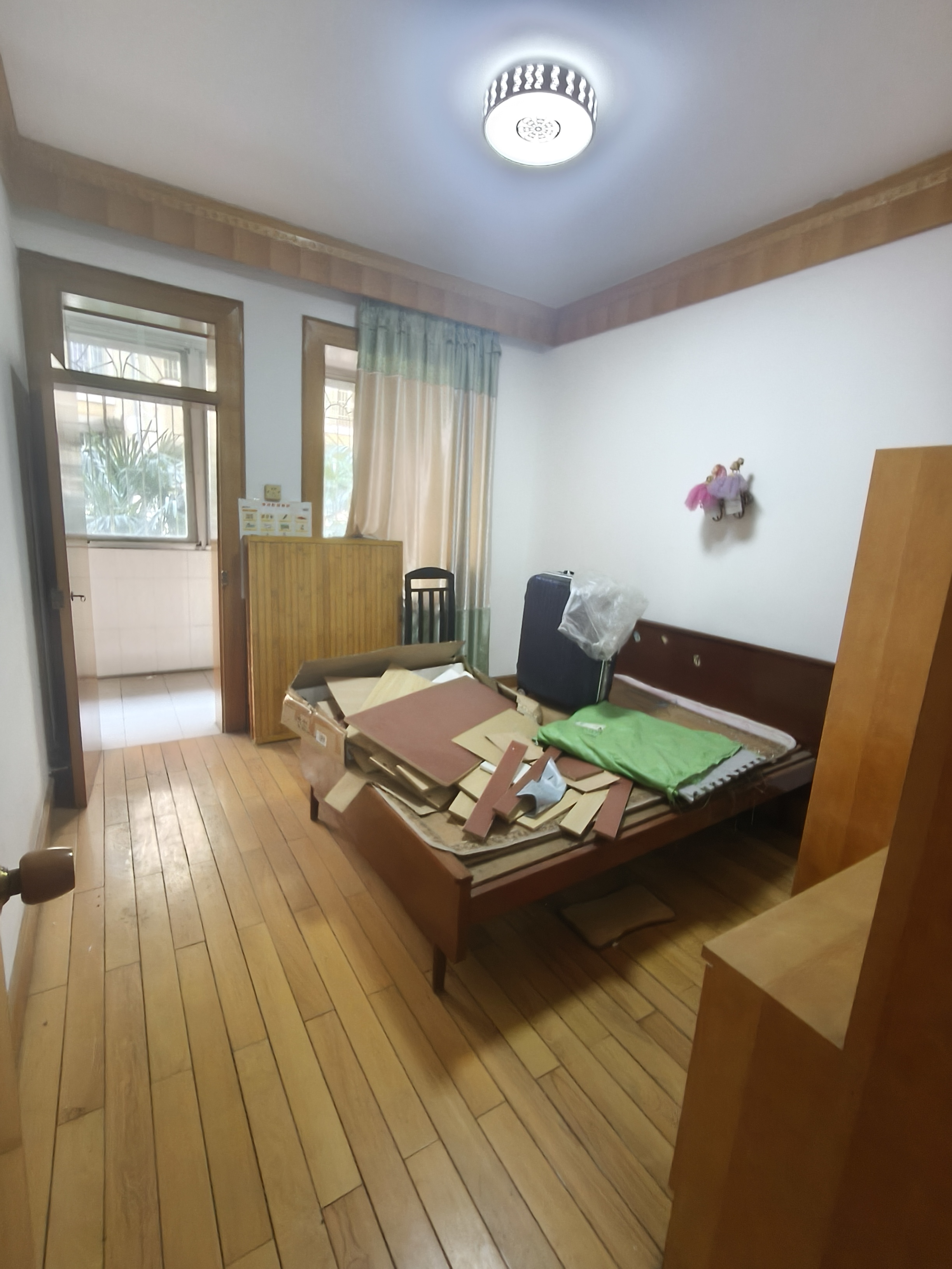 王家小区 1室0厅0卫 49.8万 王家小区 1室0厅0卫 49.8万客厅