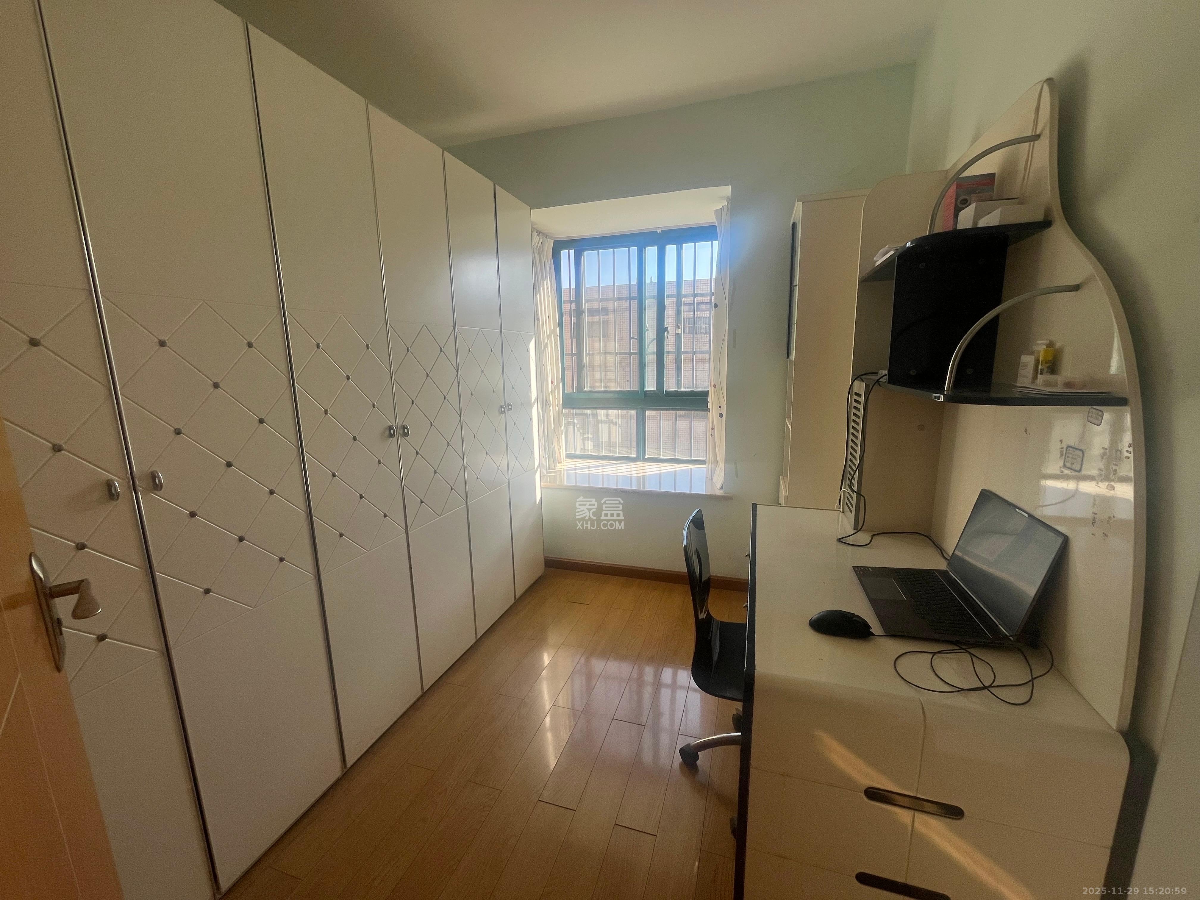 东玺门 2室2厅1卫 2500.0元/月 东玺门 2室2厅1卫 2500.0元/月室内图