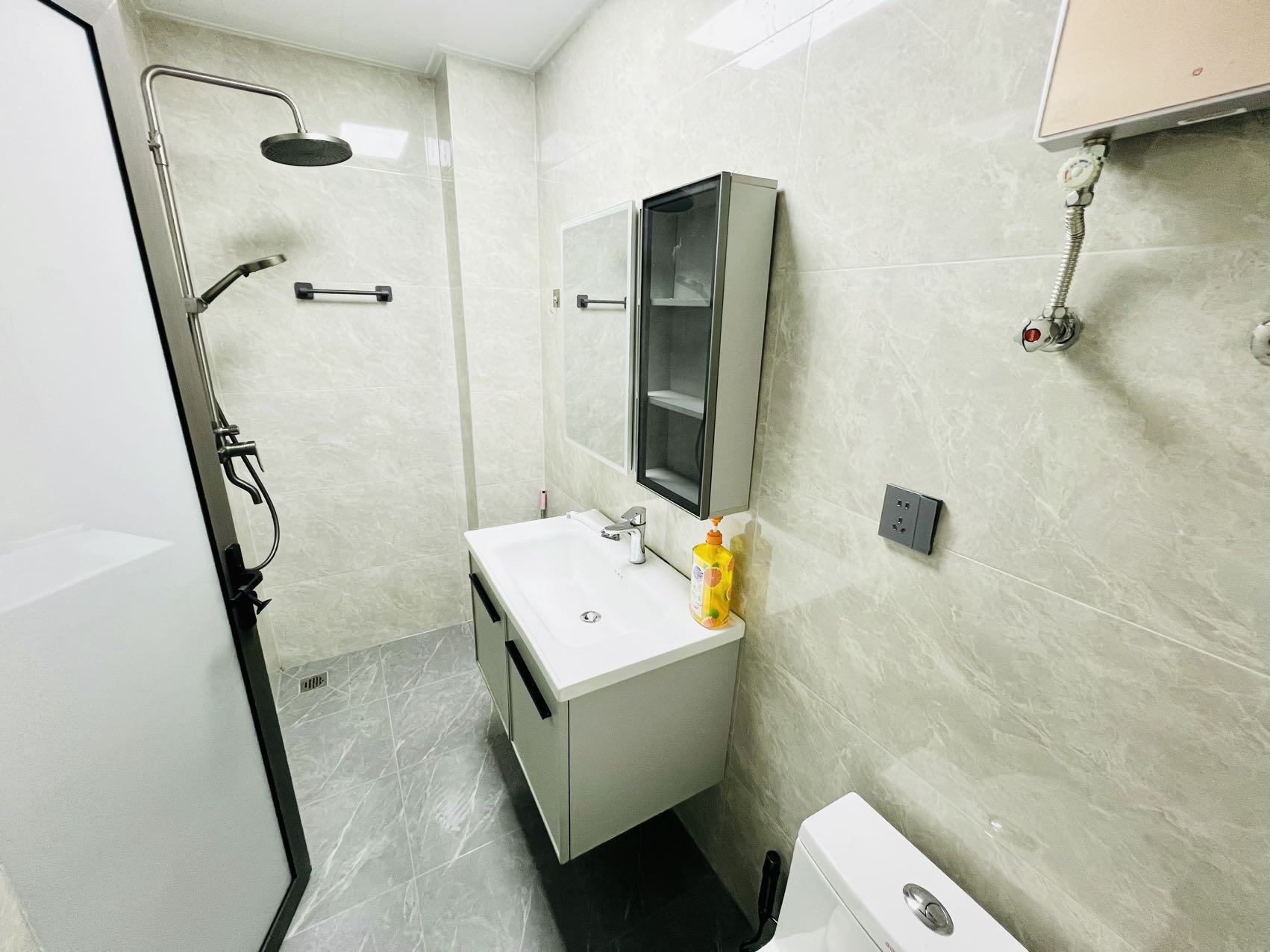 龙湖光年 1室0厅1卫 1800.0元/月 龙湖光年 1室0厅1卫 1800.0元/月室内图