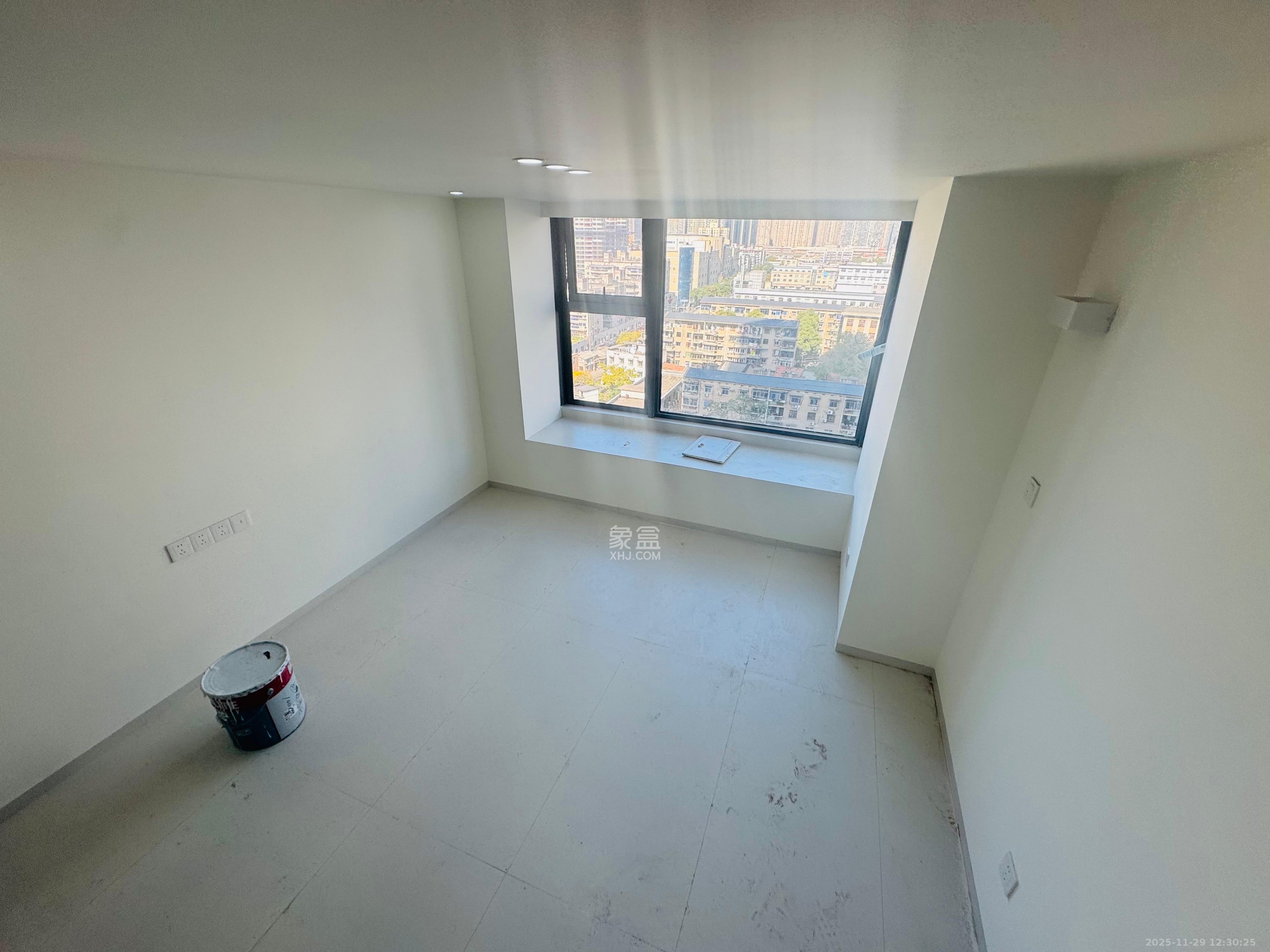 建发养云   39.0㎡      3000.0元/月室内图