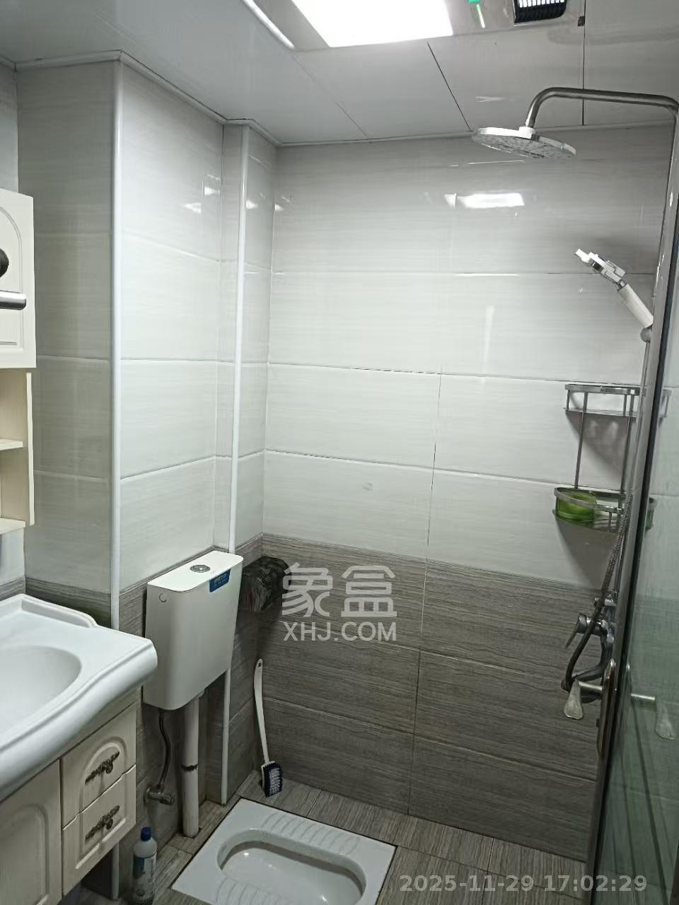 天鸿天府（天鸿中央大院）  1室1厅1卫    1500.0元/月室内图