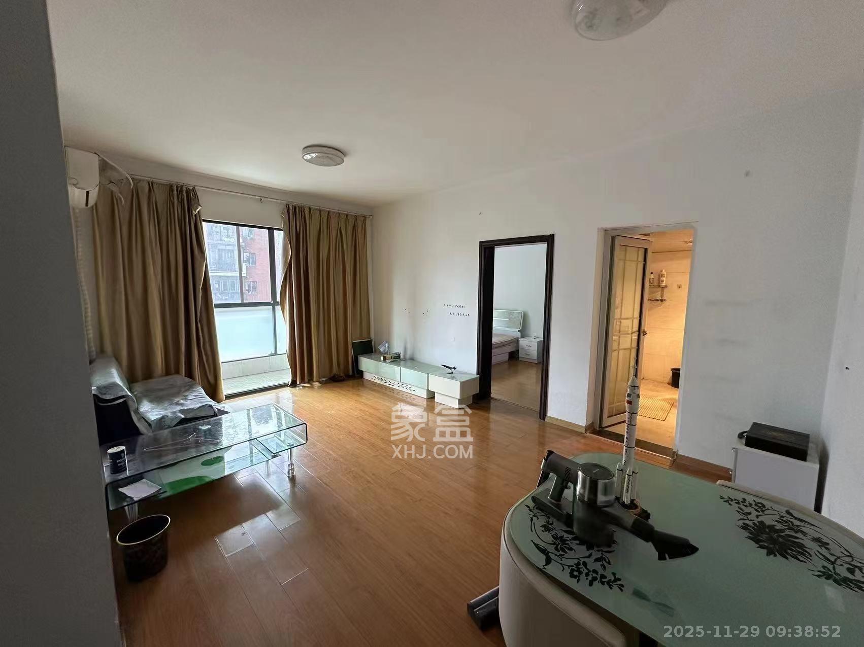 茂华国际湘  1室1厅1卫    2000.0元/月