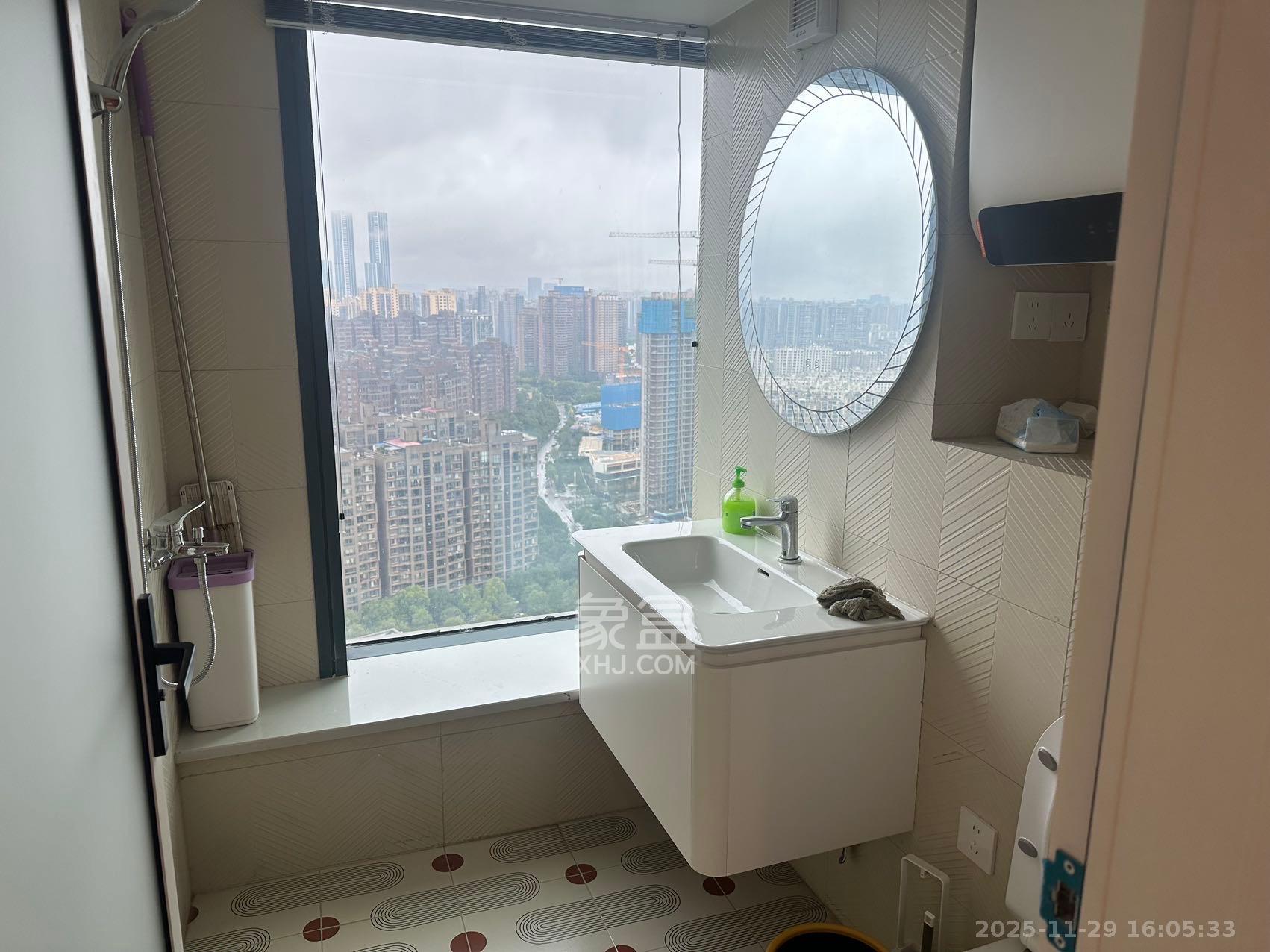 京武浪琴山三期（京武中心）  2室1厅1卫    3800.0元/月室内图