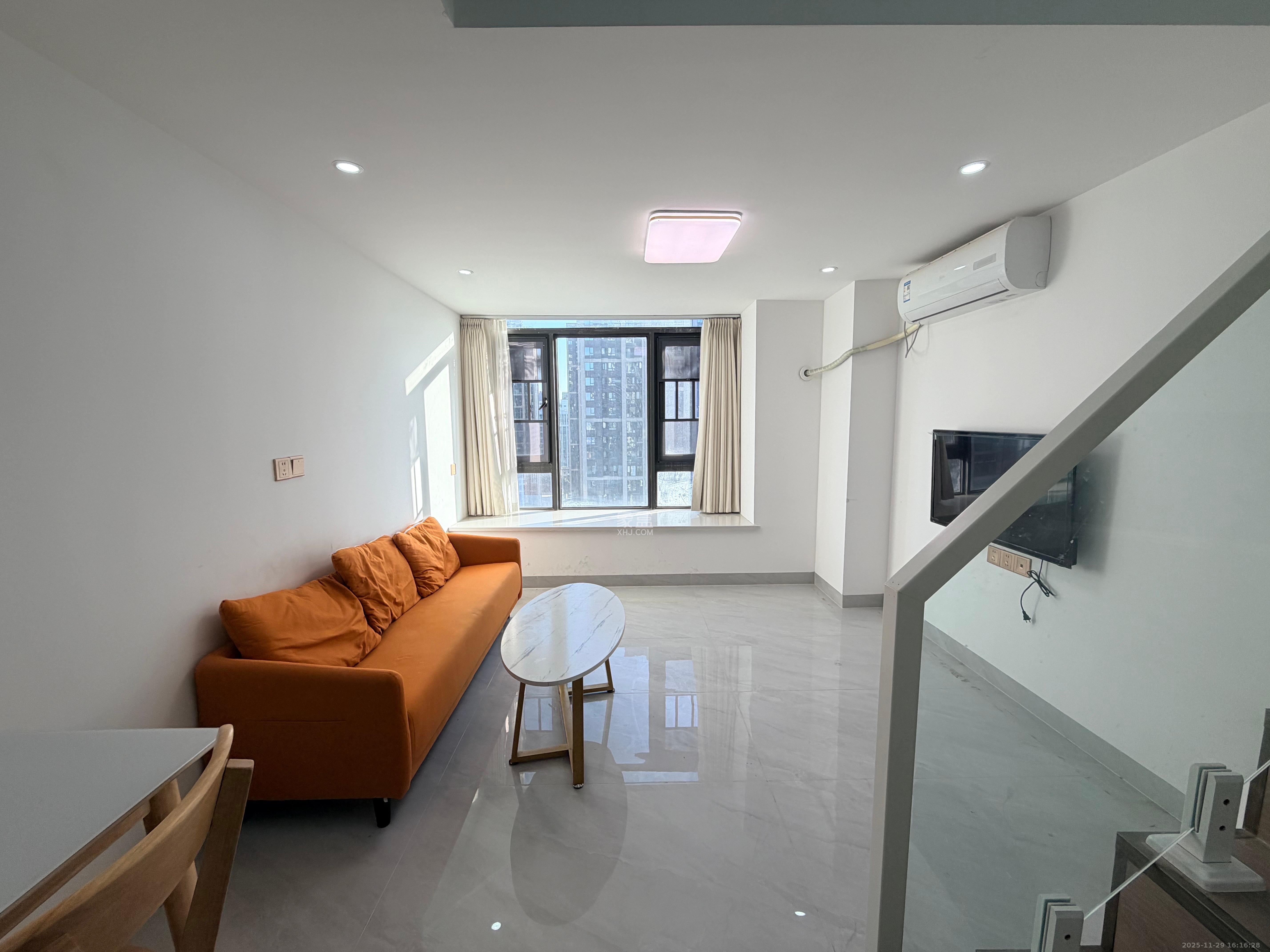 时代MOMA云PARK  2室1厅1卫    2300.0元/月