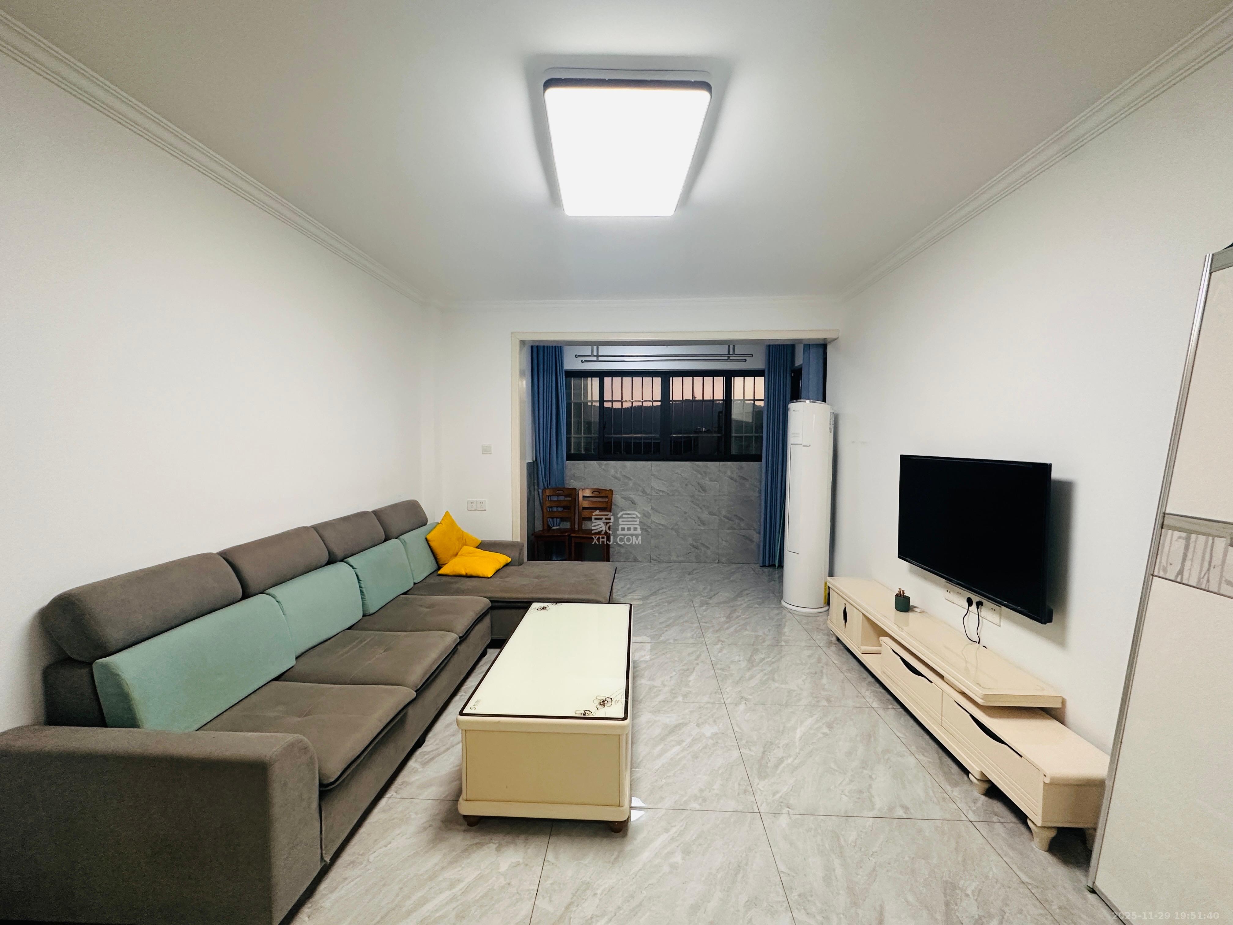 丰禧园  2室2厅1卫    2400.0元/月室内图