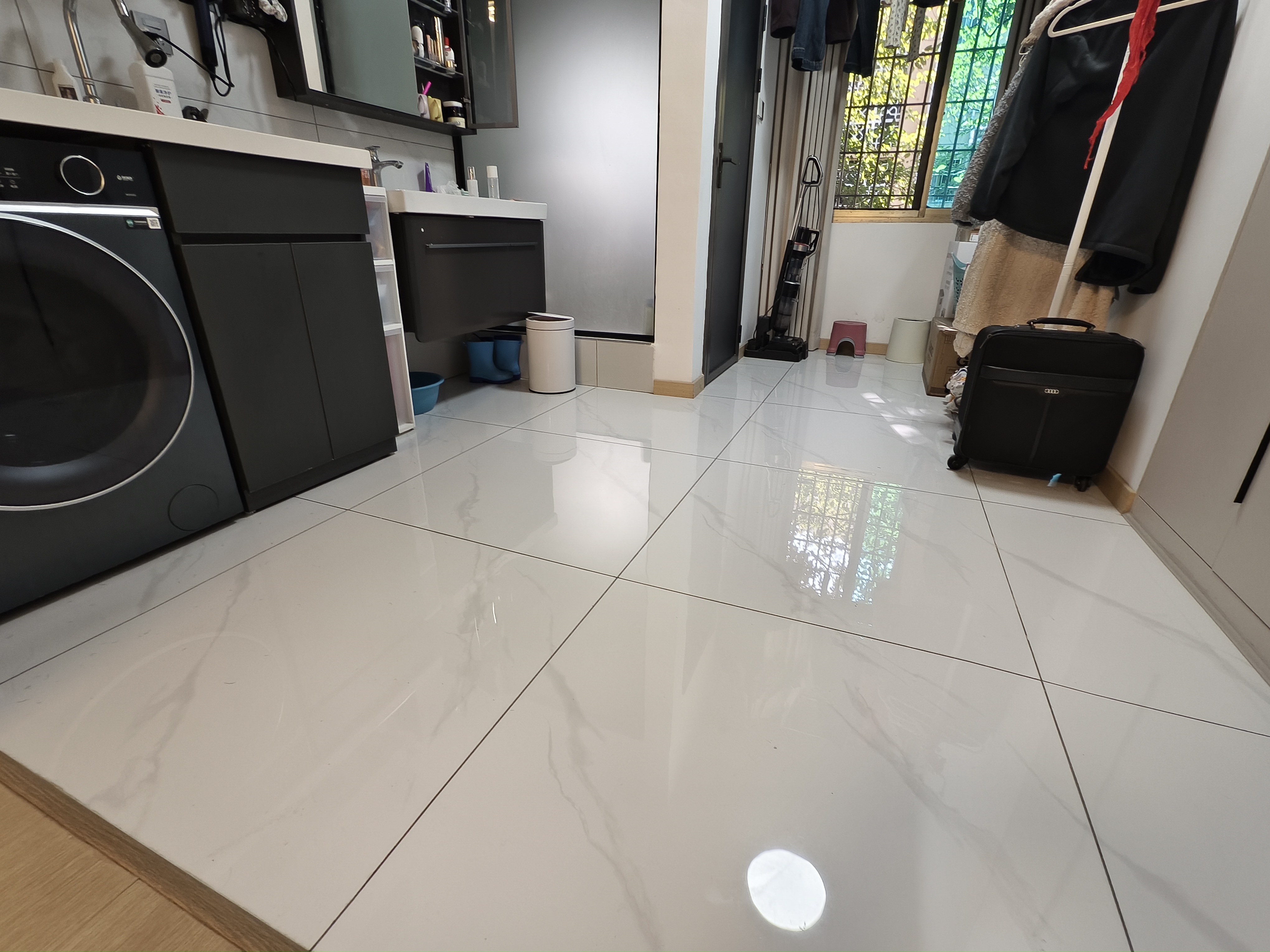 娄底市供销大院家属楼 3室2厅2卫 63.8万 娄底市供销大院家属楼 3室2厅2卫 63.8万客厅