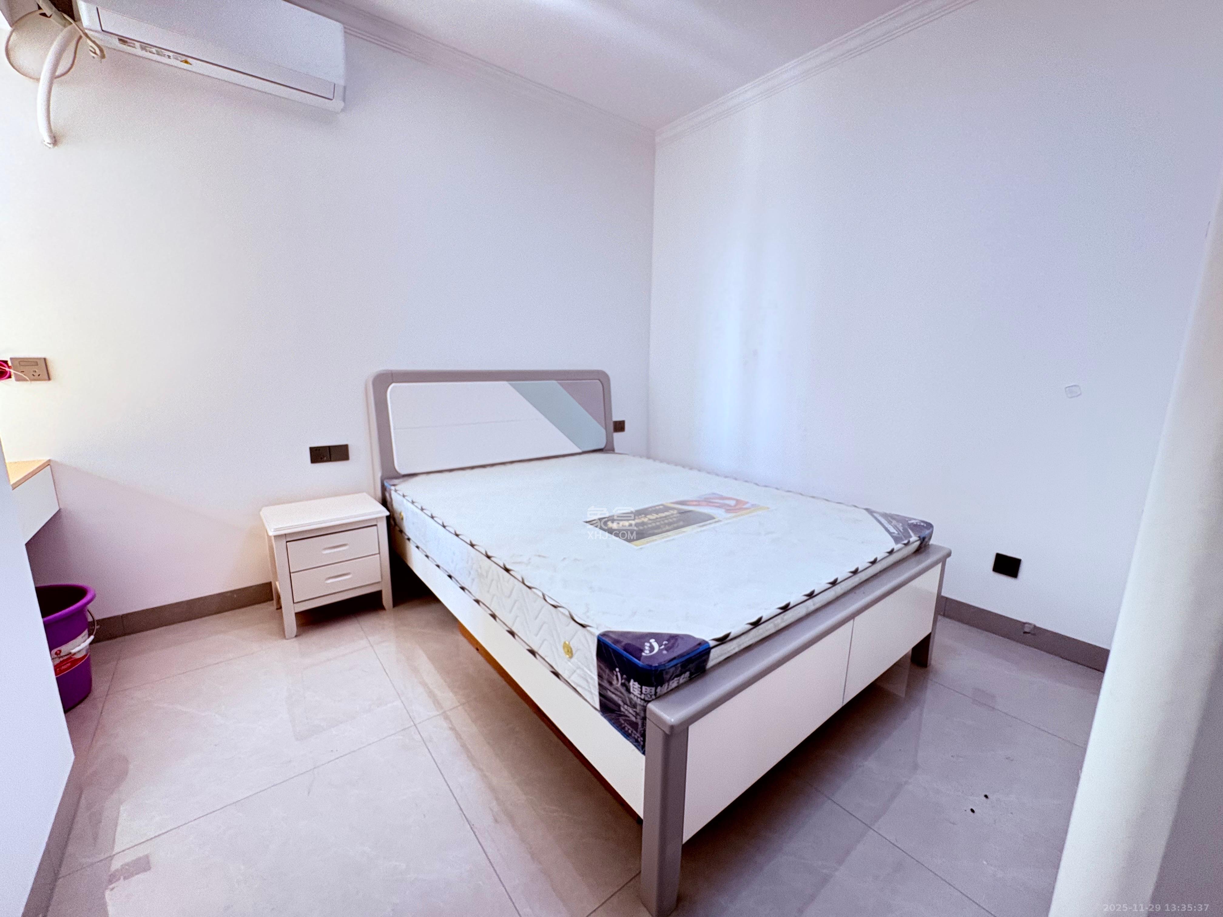 山月嘉园  1室0厅0卫    2200.0元/月室内图