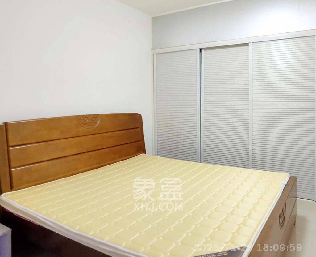 少帅府  1室1厅1卫    2300.0元/月室内图