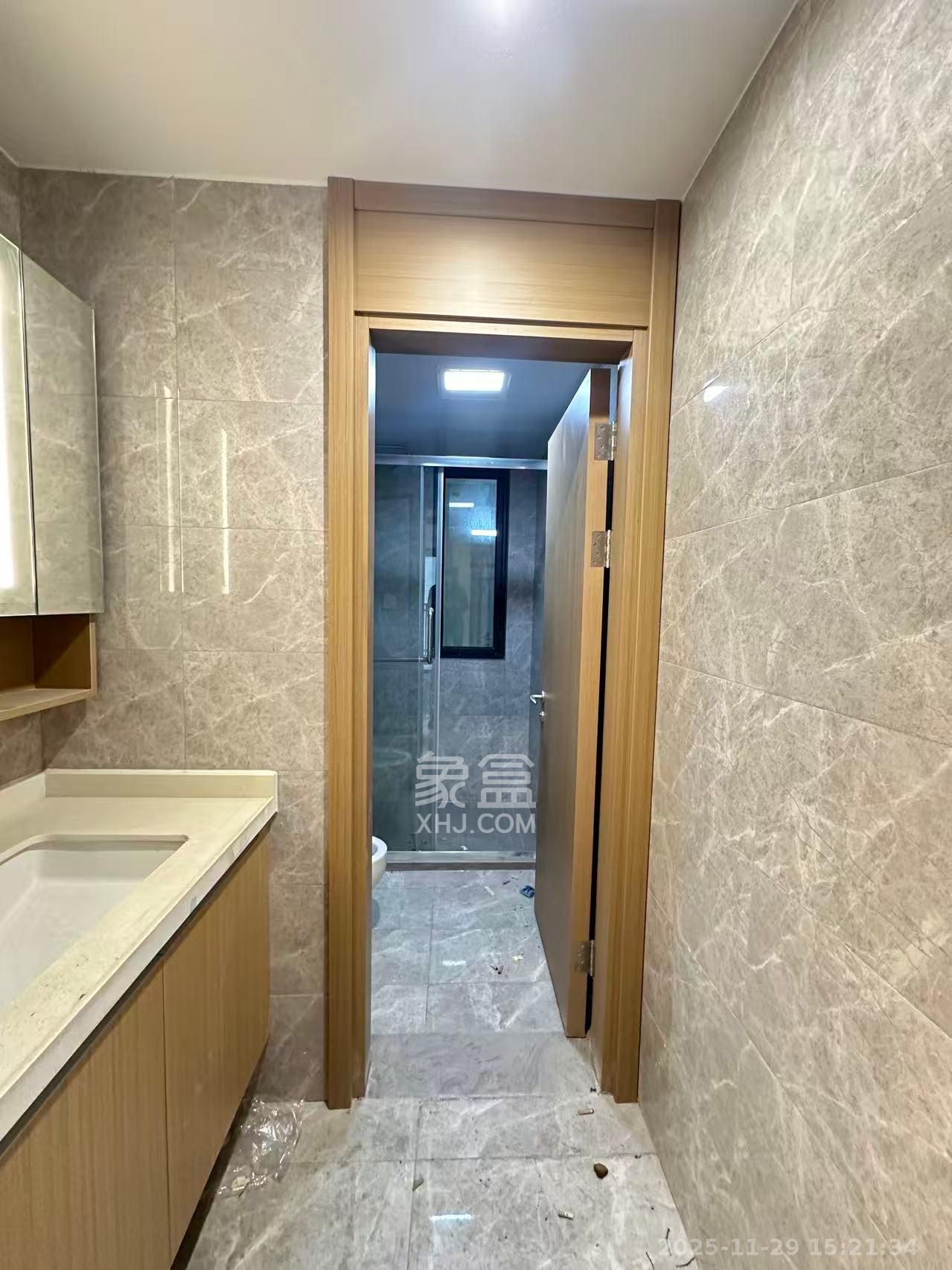 旭辉雨花郡  3室2厅2卫    3800.0元/月室内图