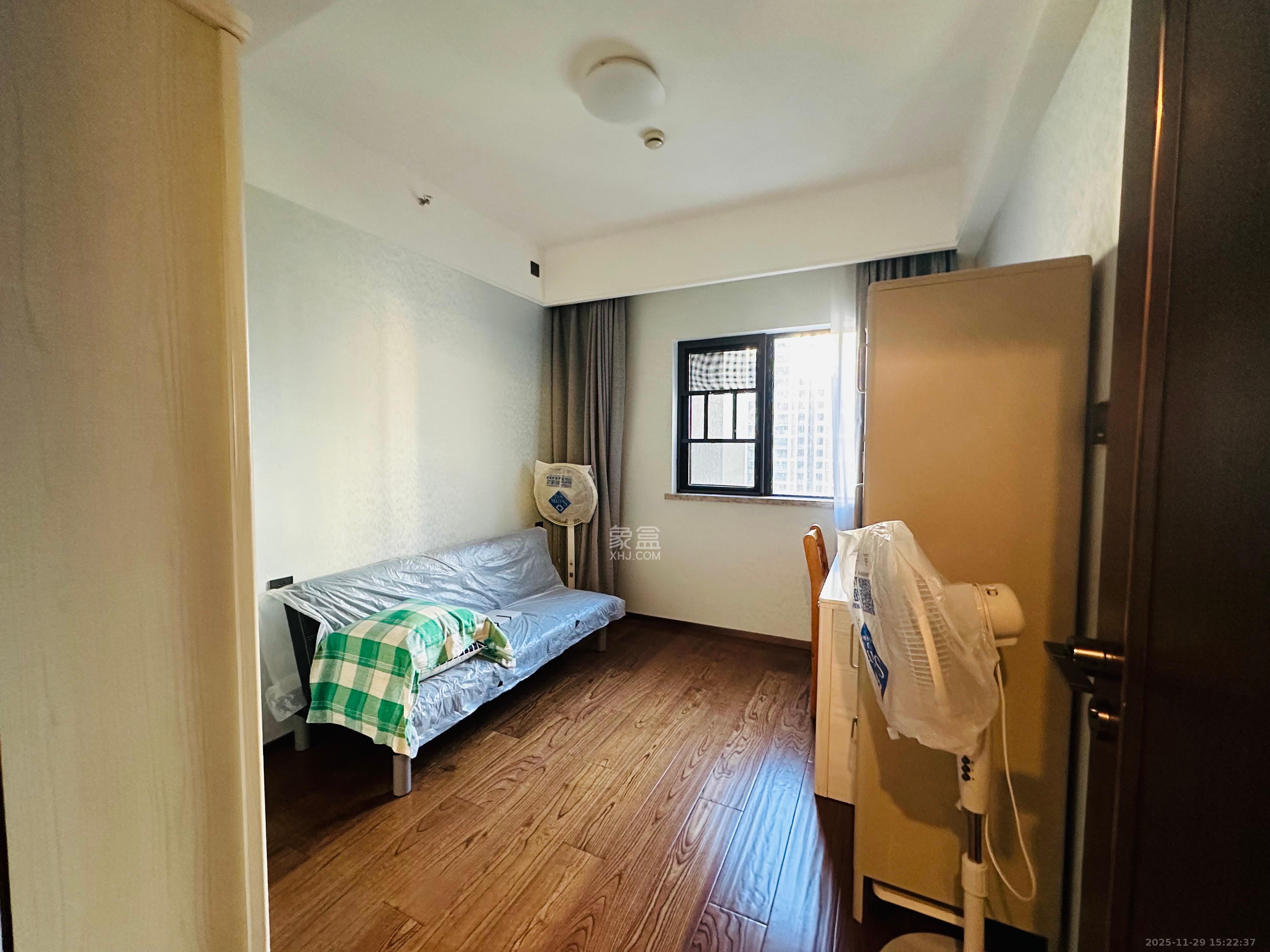 万科里金域滨江 1室0厅0卫 6500.0元/月 万科里金域滨江 1室0厅0卫 6500.0元/月室内图