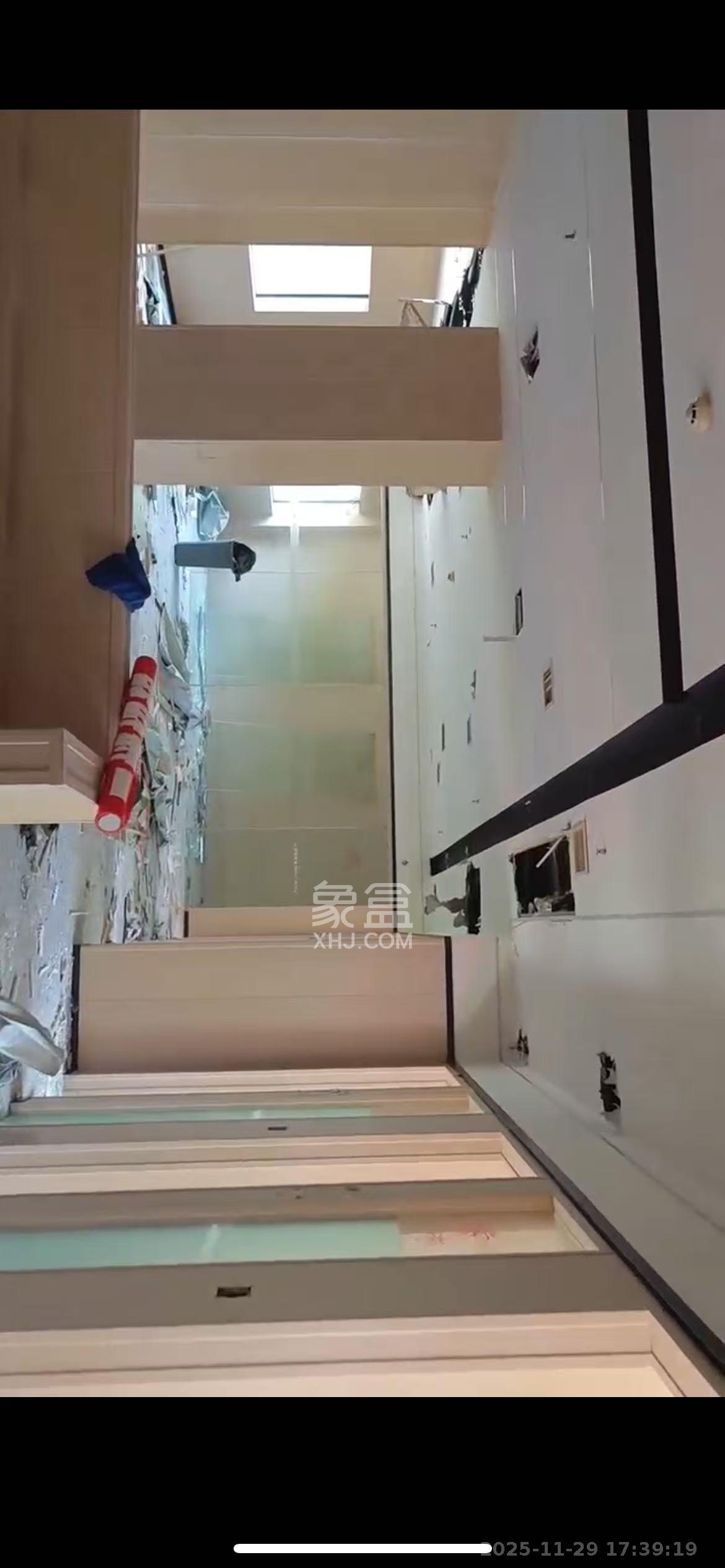 加加大街（华景苑）   386.0㎡      6000.0元/月室内图