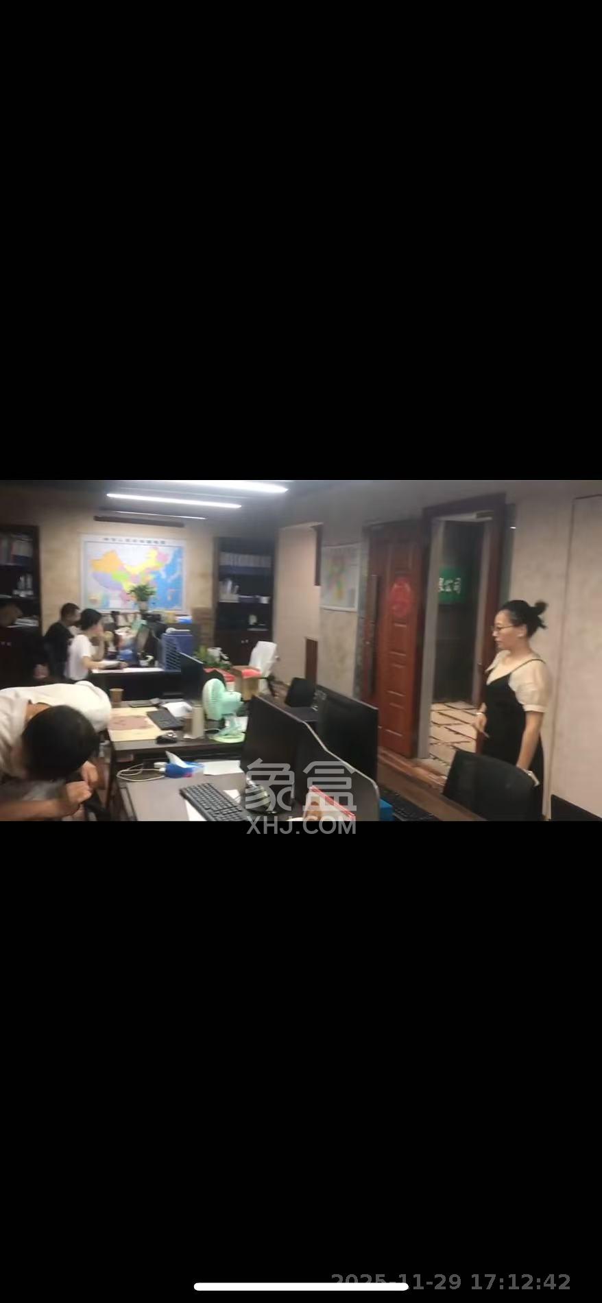 创谷国家广告产业园   120.0㎡      3960.0元/月室内图