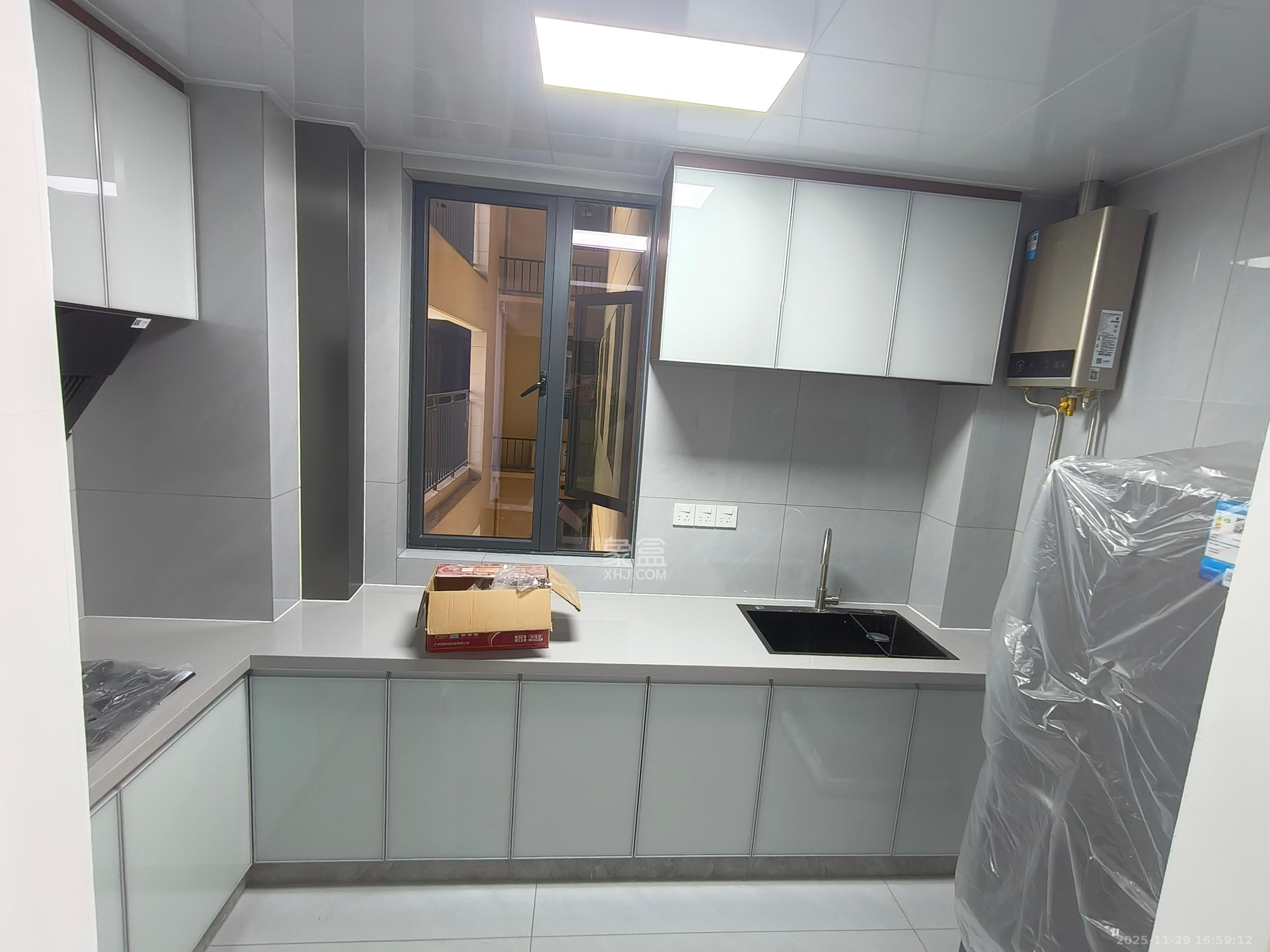 润和星河玥 3室2厅1卫 2500.0元/月 润和星河玥 3室2厅1卫 2500.0元/月室内图