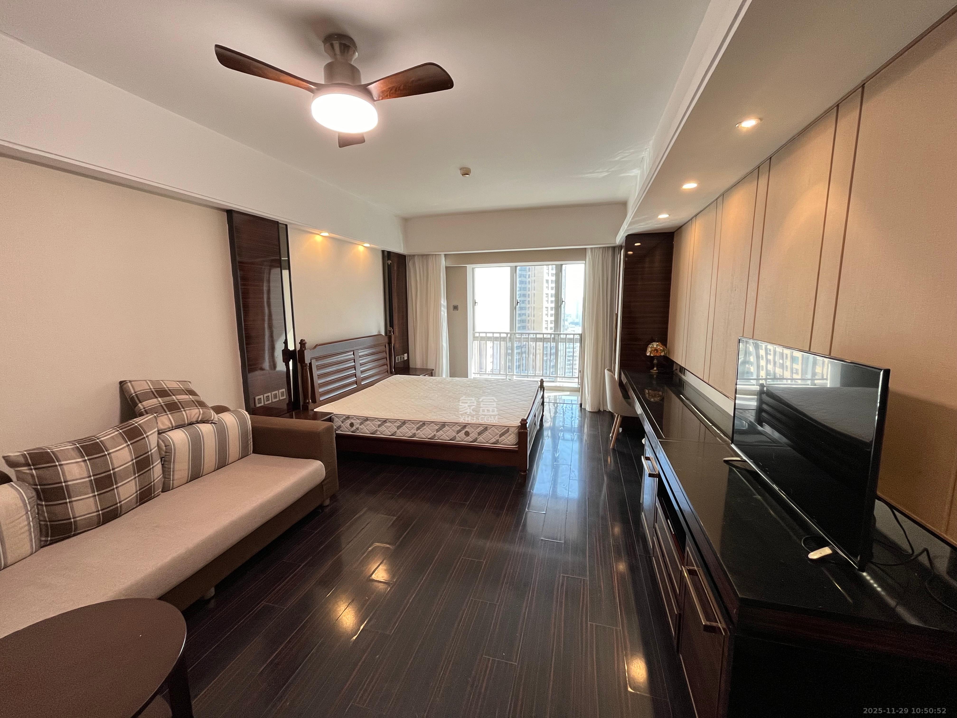 保利国际广场 1室1厅1卫 2200.0元/月 保利国际广场 1室1厅1卫 2200.0元/月室内图