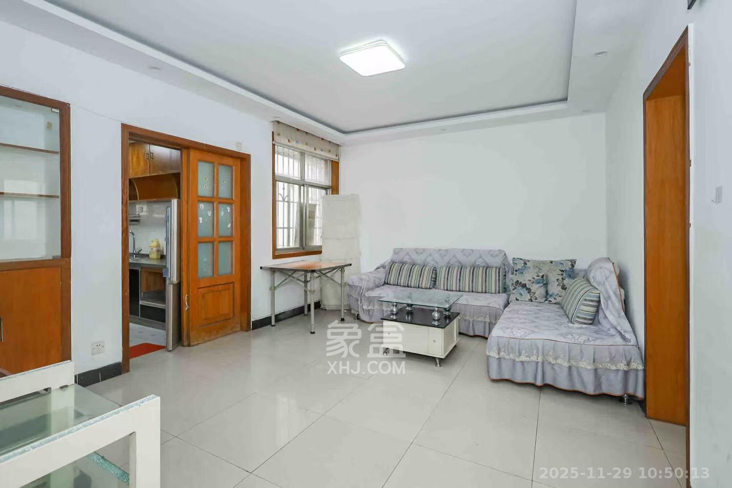 伞厂宿舍  2室2厅1卫    2000.0元/月室内图