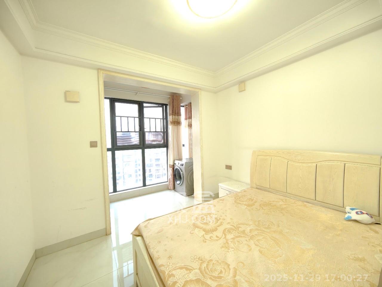 华悦城 4室2厅2卫 3600.0元/月 华悦城 4室2厅2卫 3600.0元/月室内图