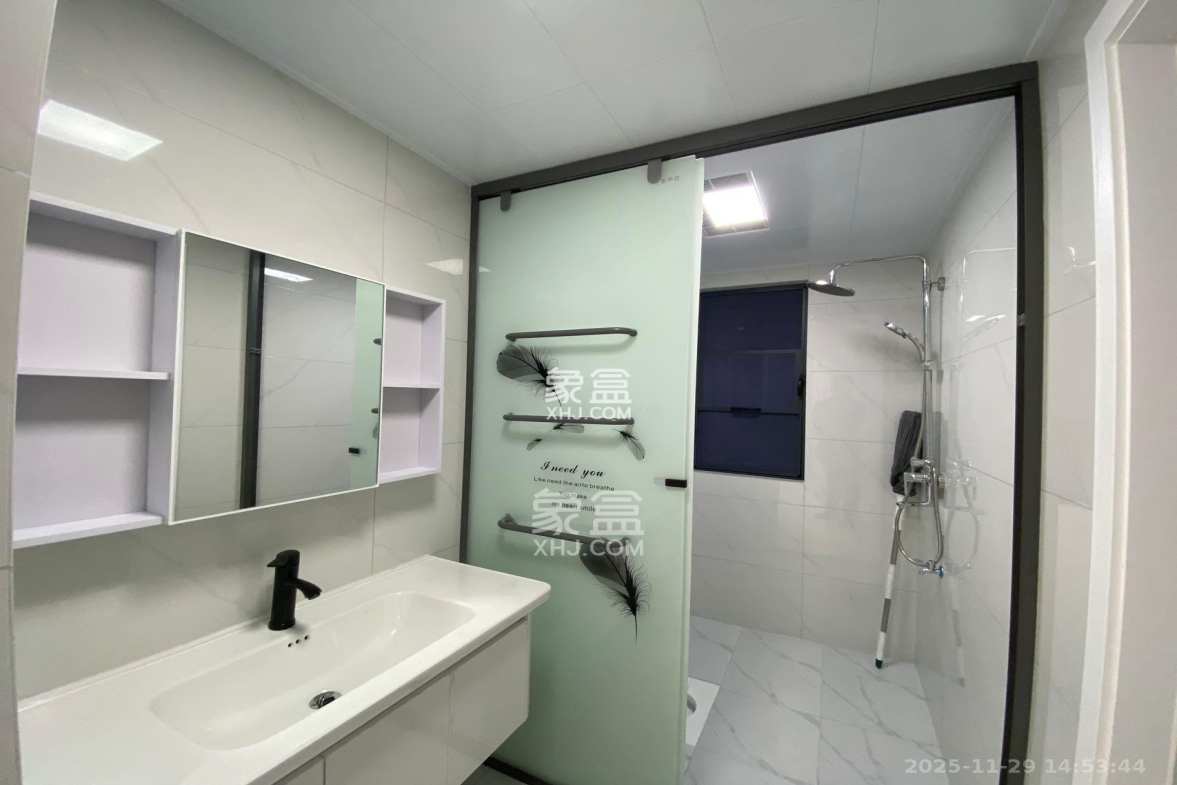 润和星河玥 3室2厅1卫 2400.0元/月 润和星河玥 3室2厅1卫 2400.0元/月室内图