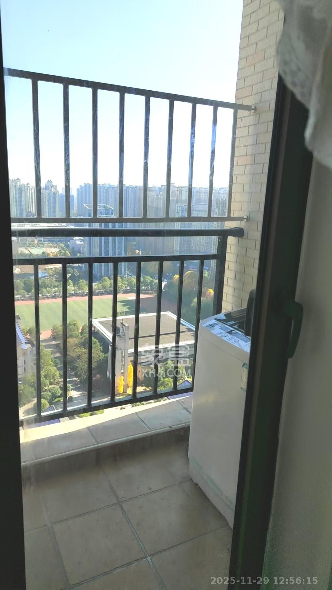 水岸世景 1室1厅1卫 1350.0元/月 水岸世景 1室1厅1卫 1350.0元/月室内图