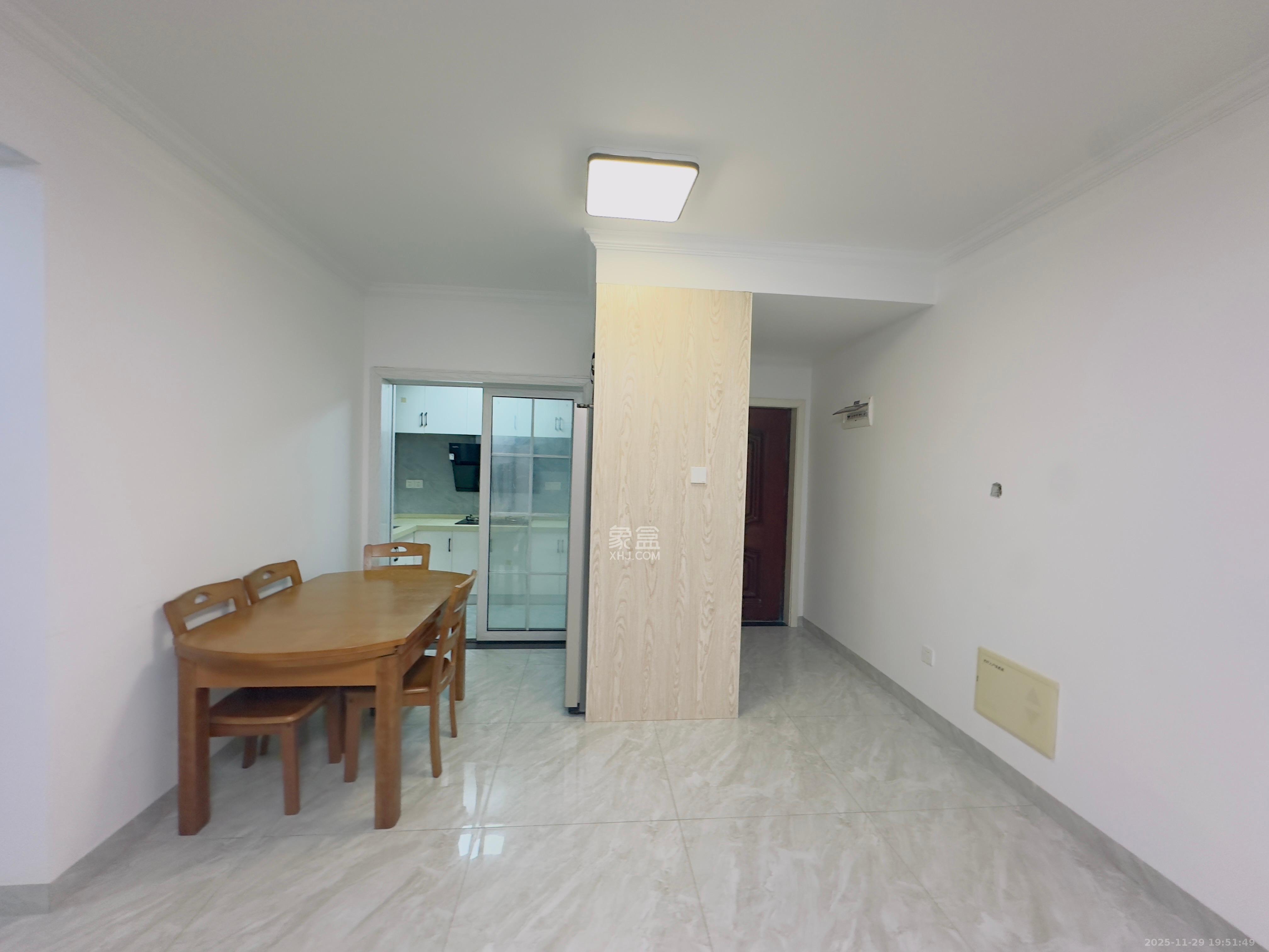 丰禧园  2室2厅1卫    2400.0元/月室内图