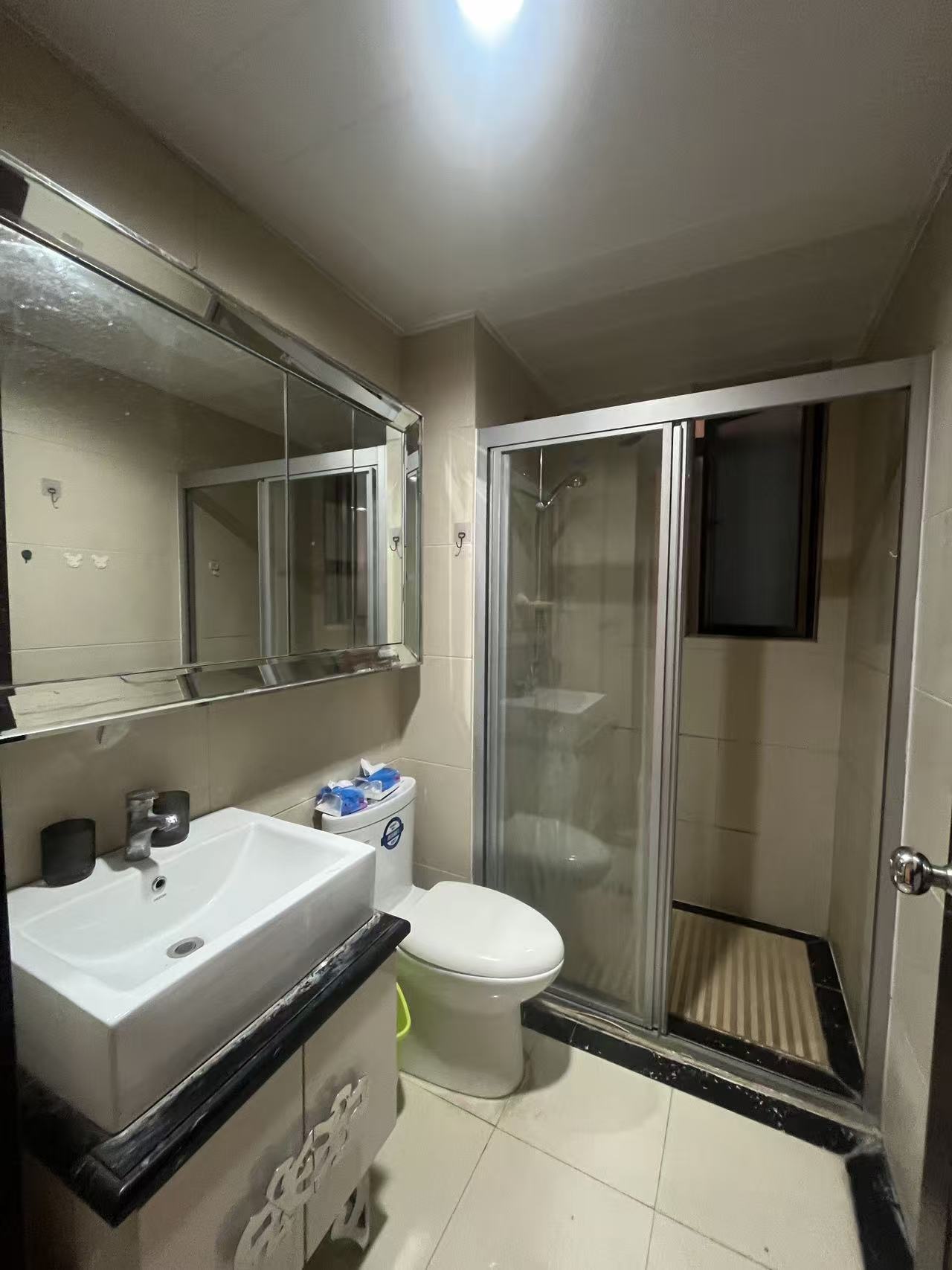 碧桂园  3室2厅1卫    1200.0元/月室内图