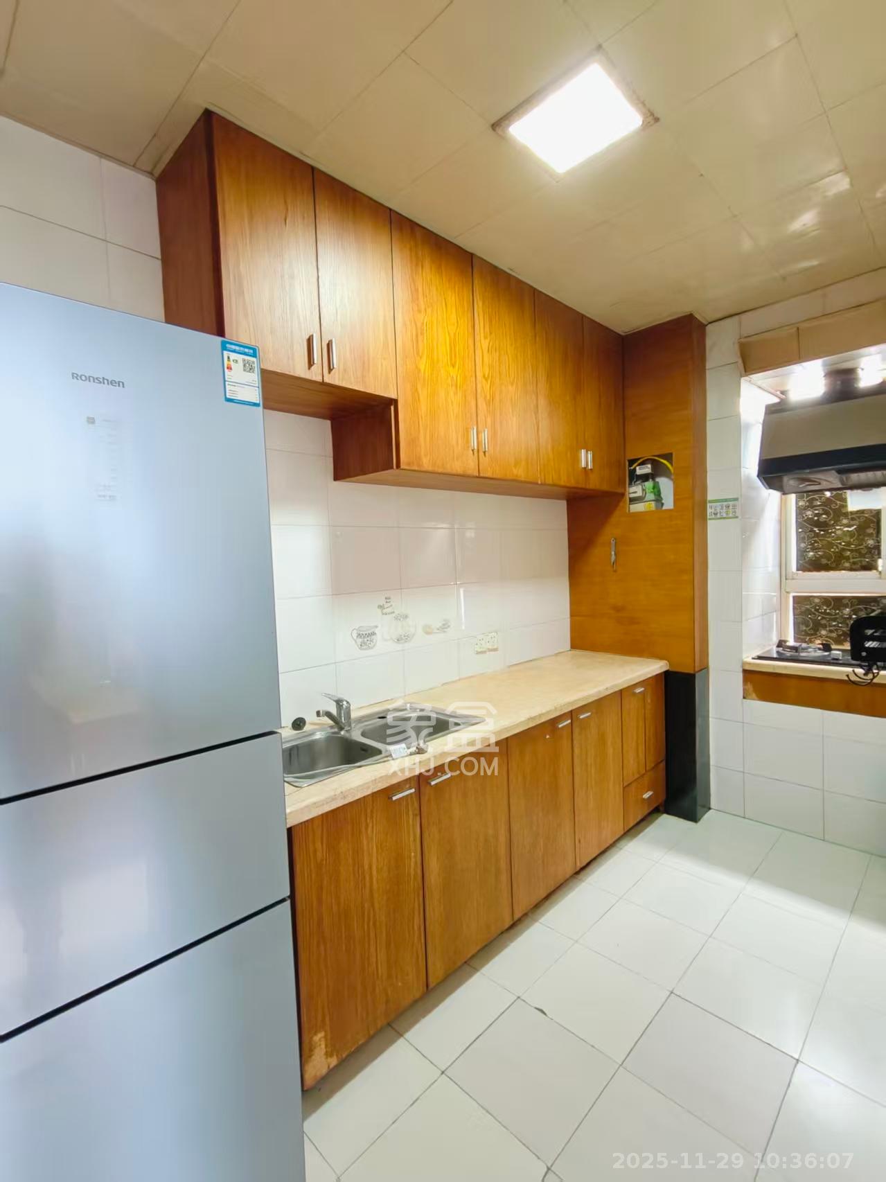 新楚天扶华庭  2室1厅1卫    2300.0元/月室内图