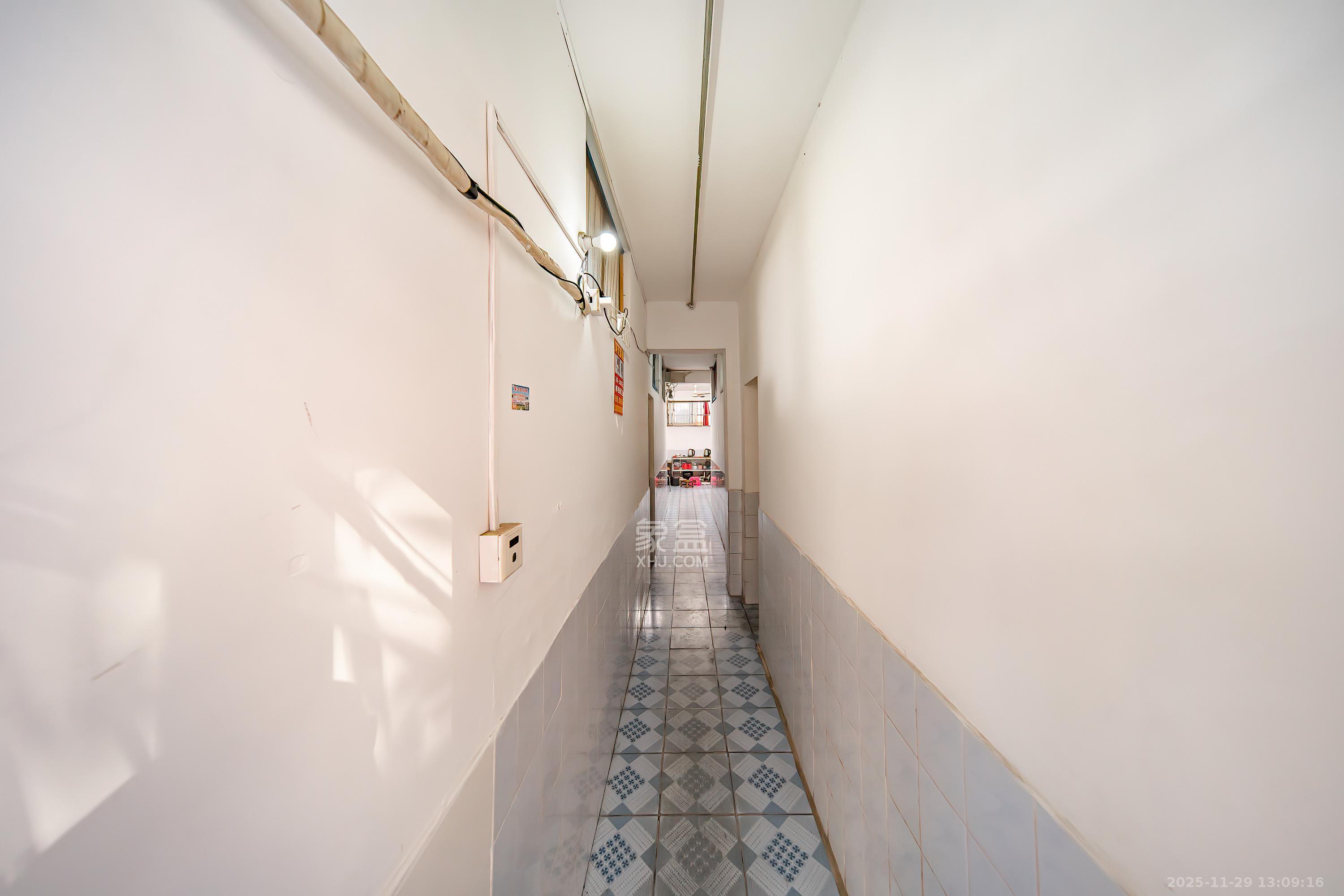 上麻园岭散盘 3室2厅1卫 59.8万 上麻园岭散盘 3室2厅1卫 59.8万其他