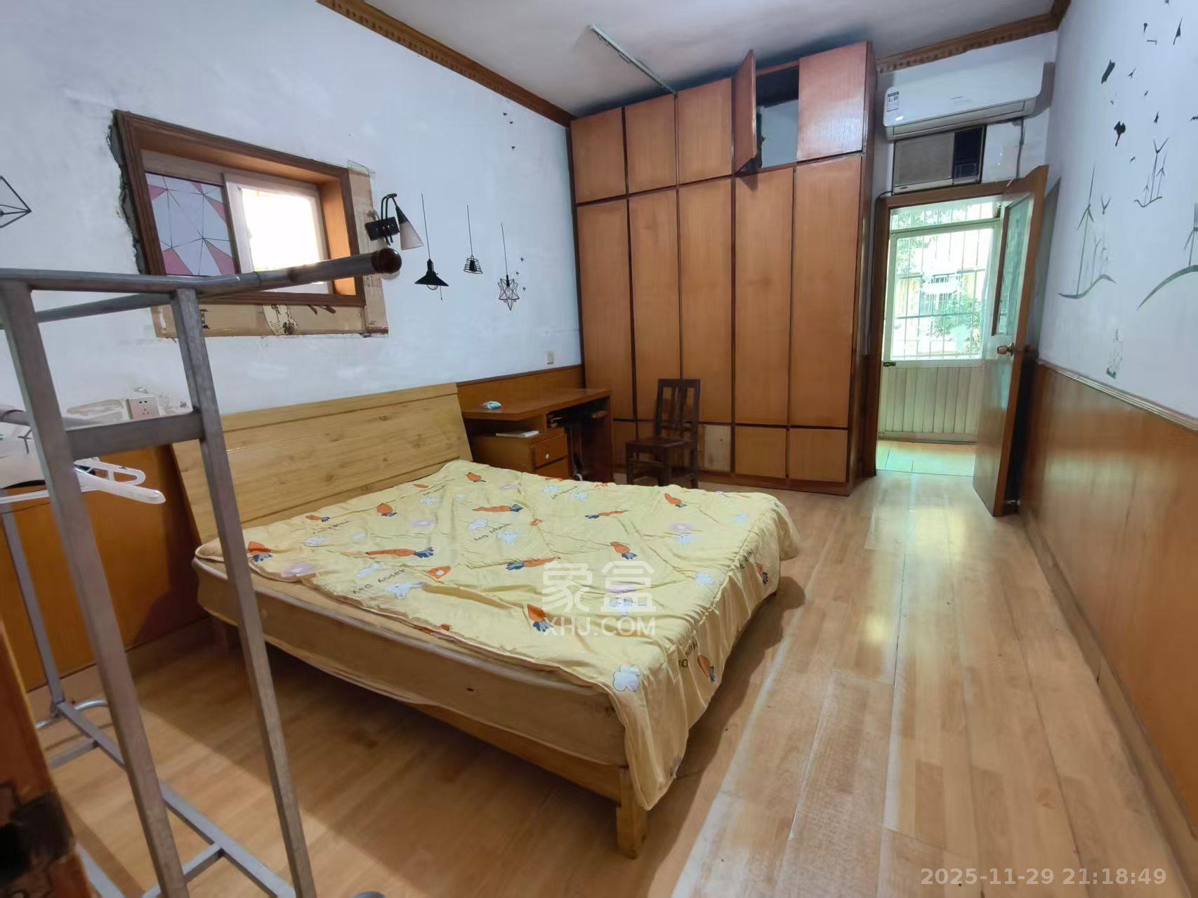 枫林小区  2室1厅1卫    1200.0元/月室内图