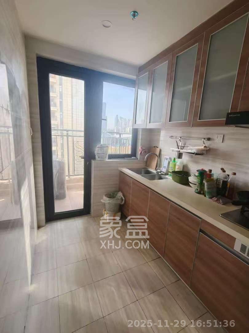 恒大国际广场  2室1厅1卫    2300.0元/月室内图