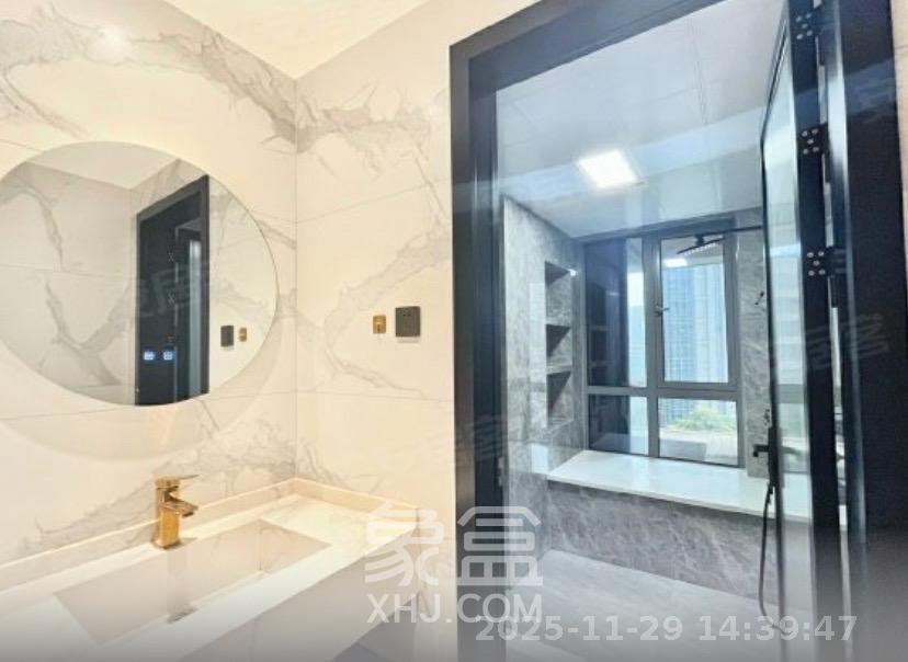 保利国际广场 1室2厅1卫 7000.0元/月 保利国际广场 1室2厅1卫 7000.0元/月室内图