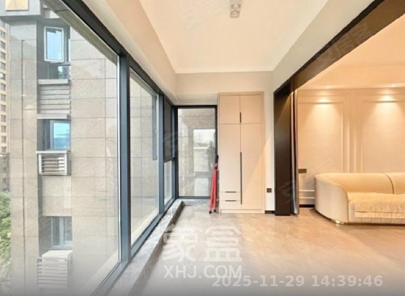 保利国际广场  1室2厅1卫    7000.0元/月室内图