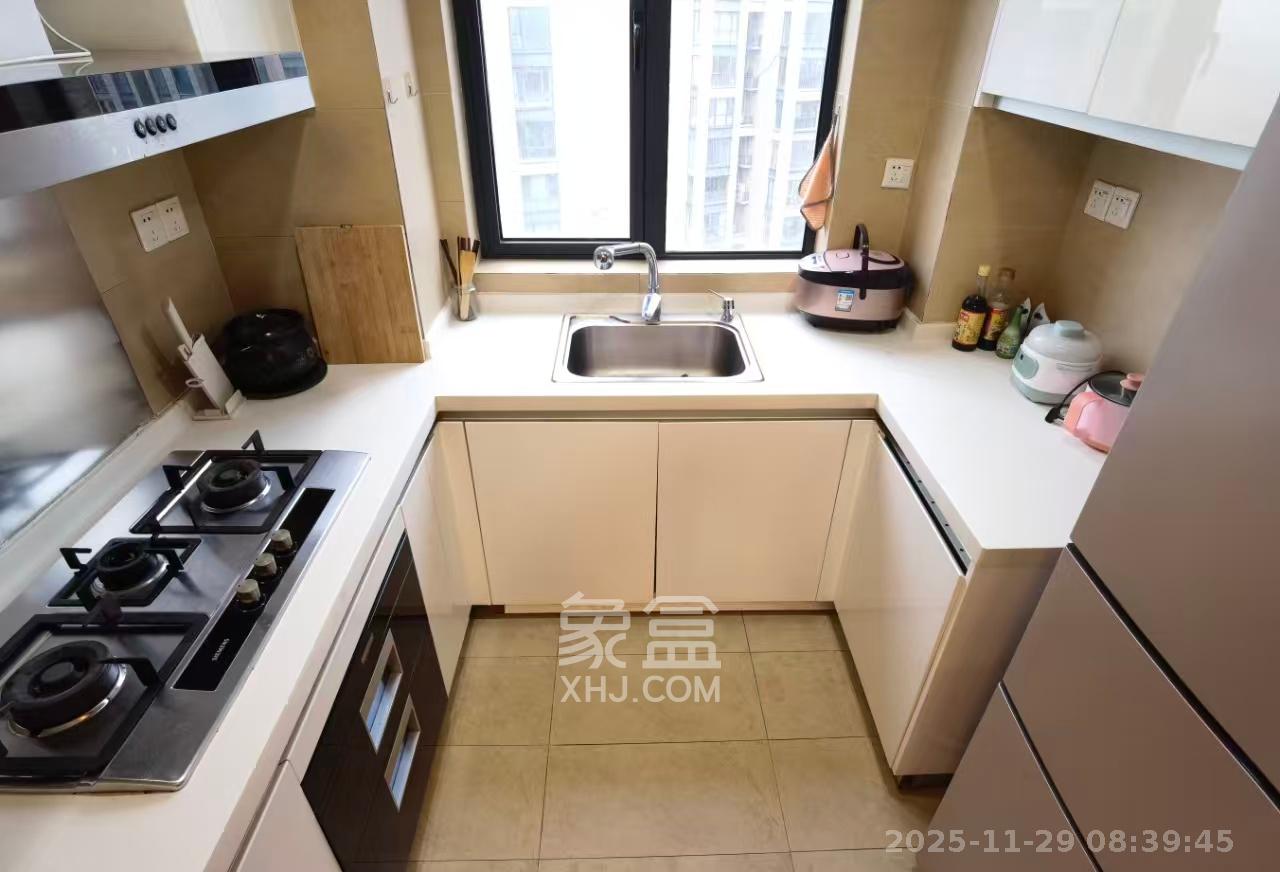 复地崑玉国际一期 2室2厅1卫 4300.0元/月 复地崑玉国际一期 2室2厅1卫 4300.0元/月室内图