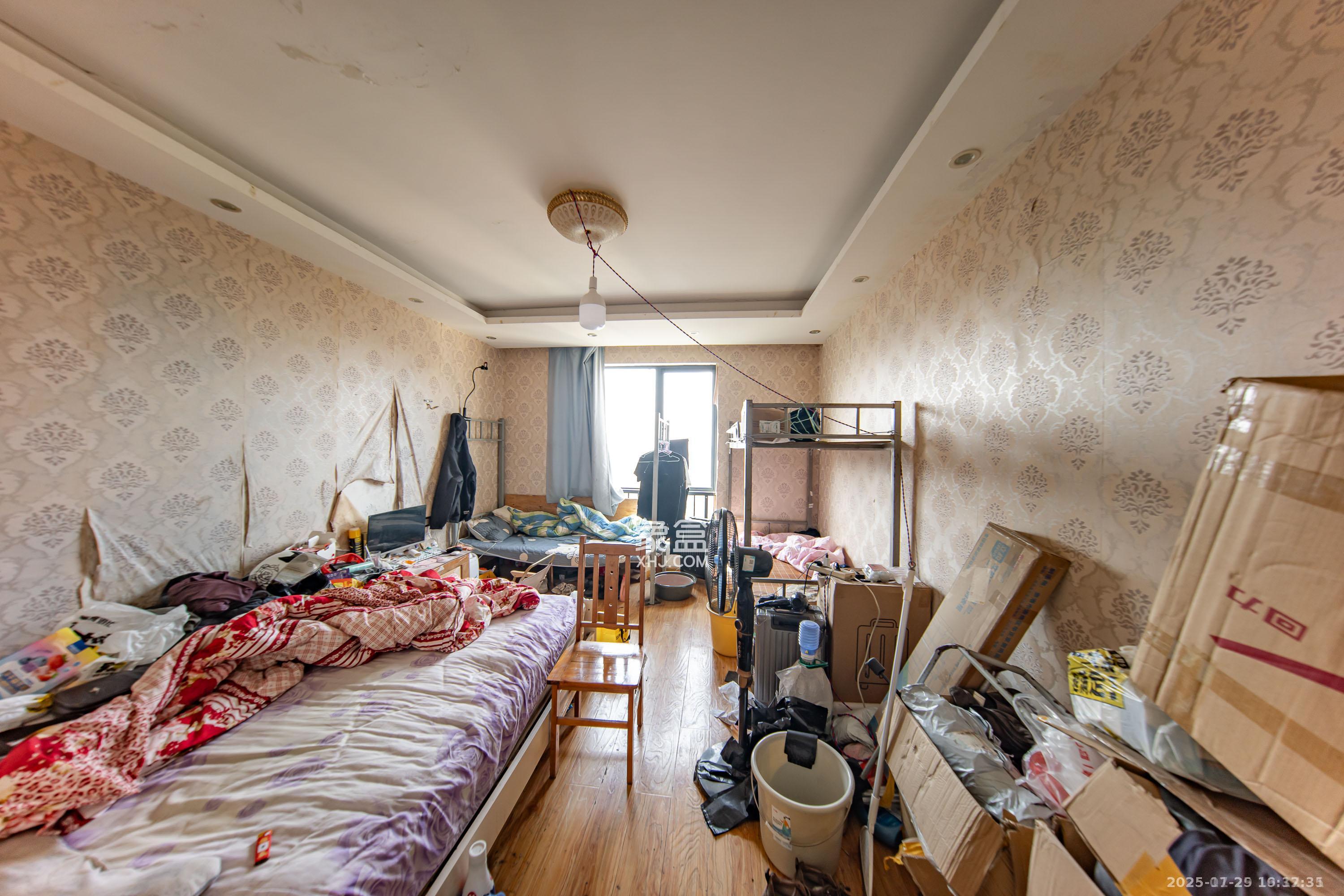 中建麓山和苑 4室2厅2卫 1800.0元/月 中建麓山和苑 4室2厅2卫 1800.0元/月室内图