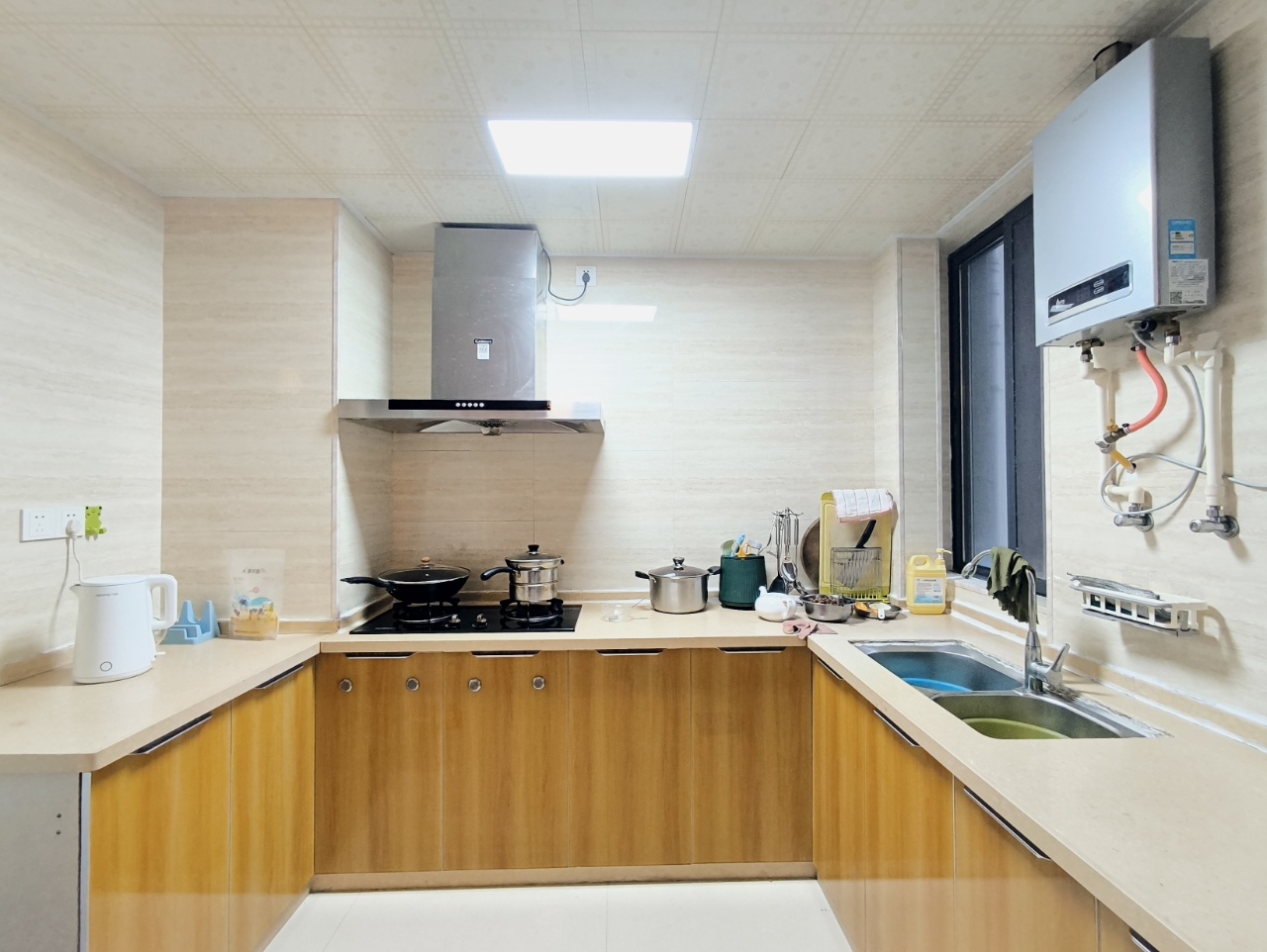 绿地海长流二期  2室2厅1卫    113.0万室内图