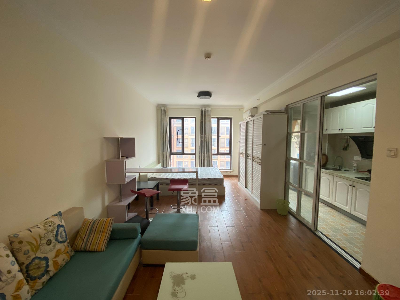 鑫远和城(一、二期) 1室1厅1卫 1400.0元/月 鑫远和城(一、二期) 1室1厅1卫 1400.0元/月室内图