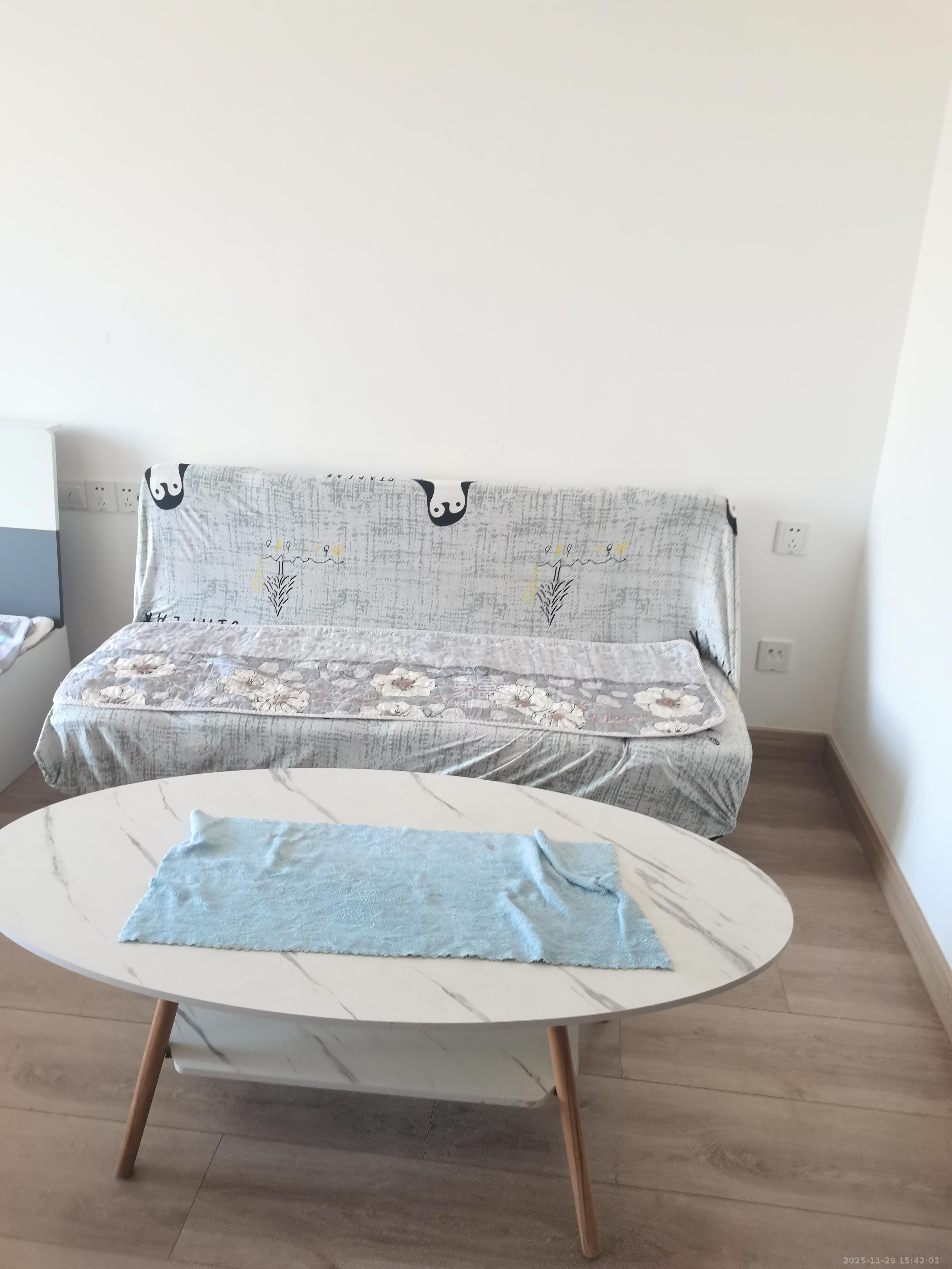 新城和樾（新城和樾公馆）  1室1厅1卫    1100.0元/月室内图