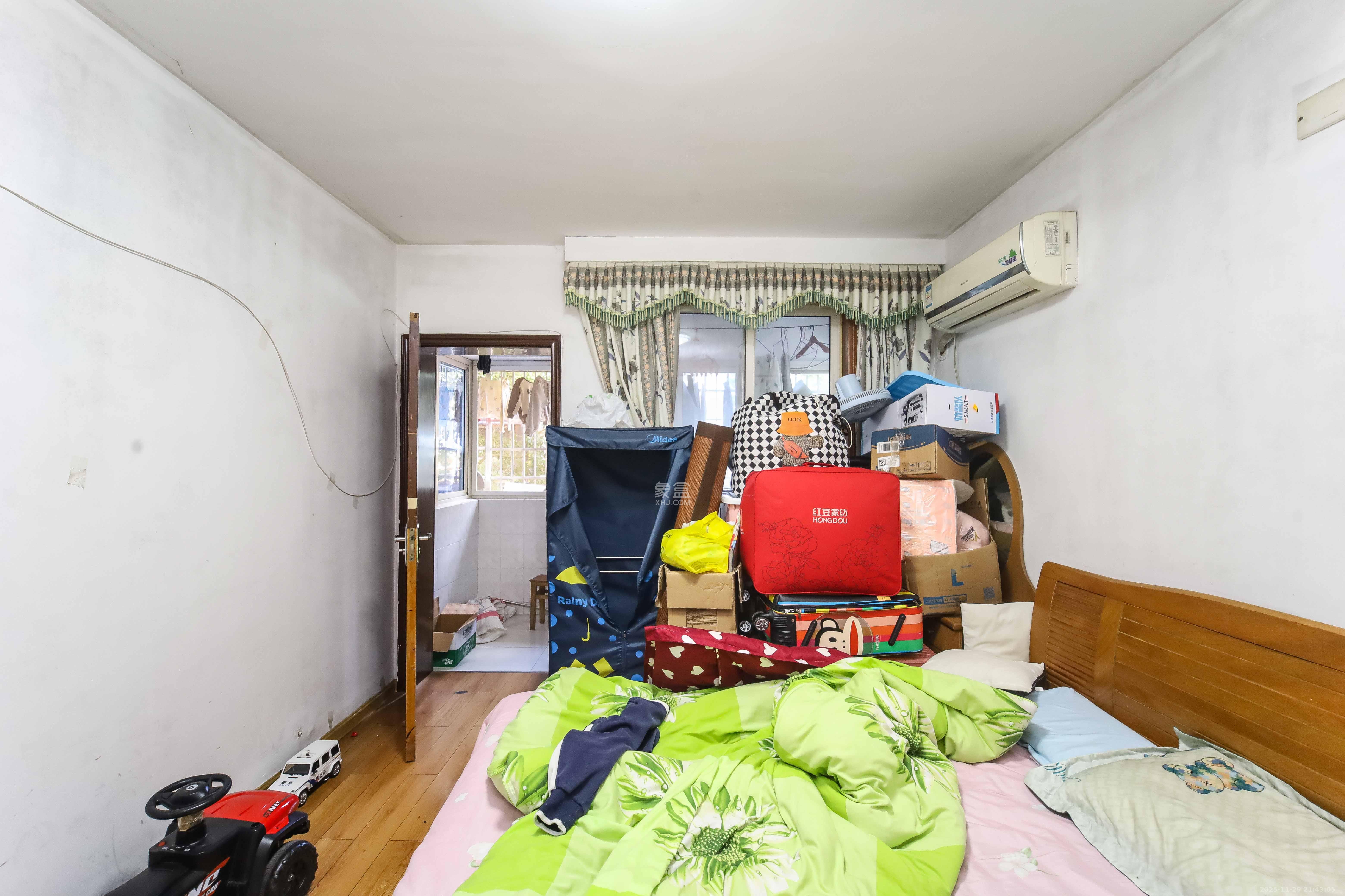 德政园  2室2厅1卫    53.0万卧室