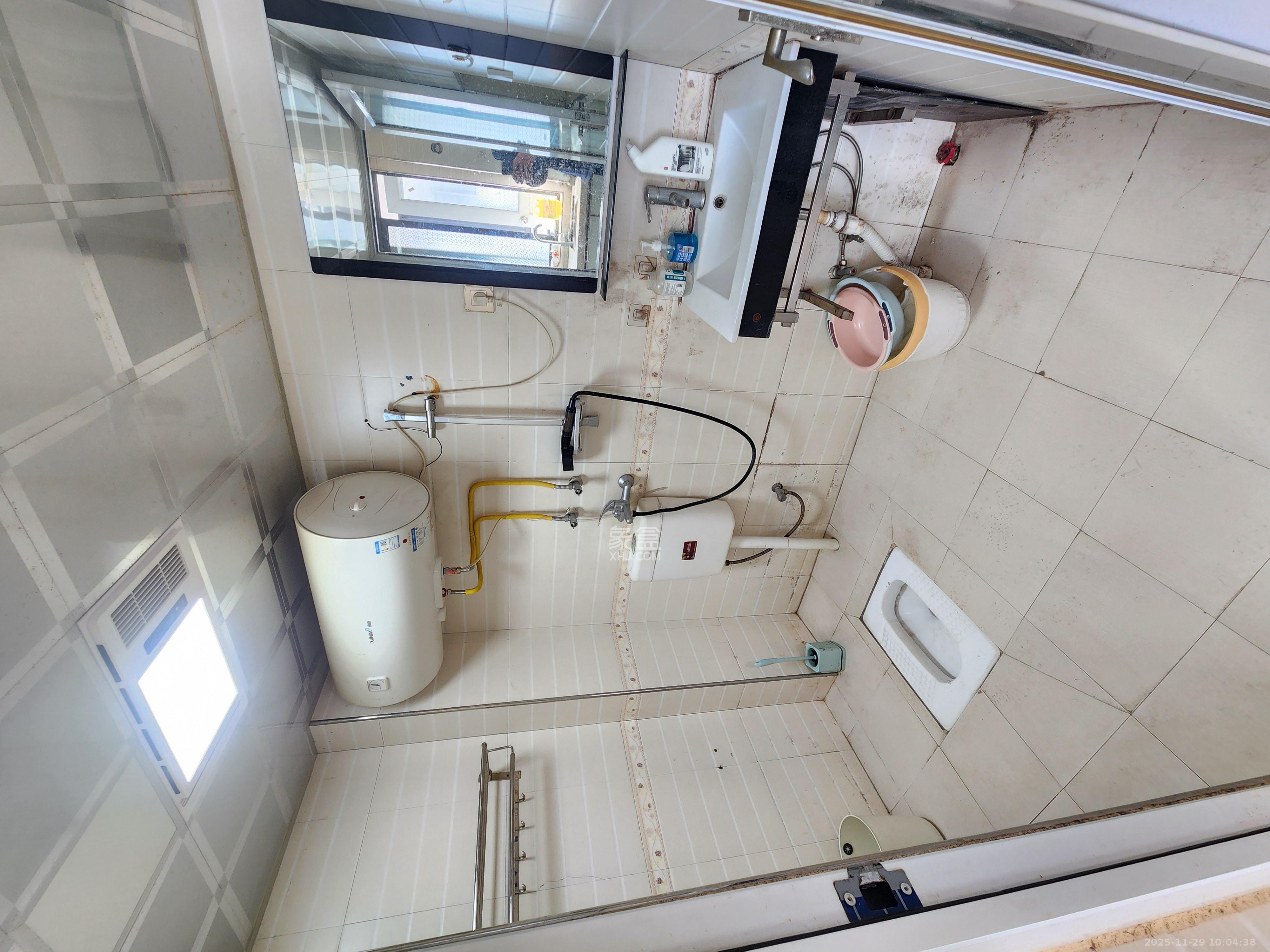 麓江春 1室1厅1卫 1600.0元/月 麓江春 1室1厅1卫 1600.0元/月室内图