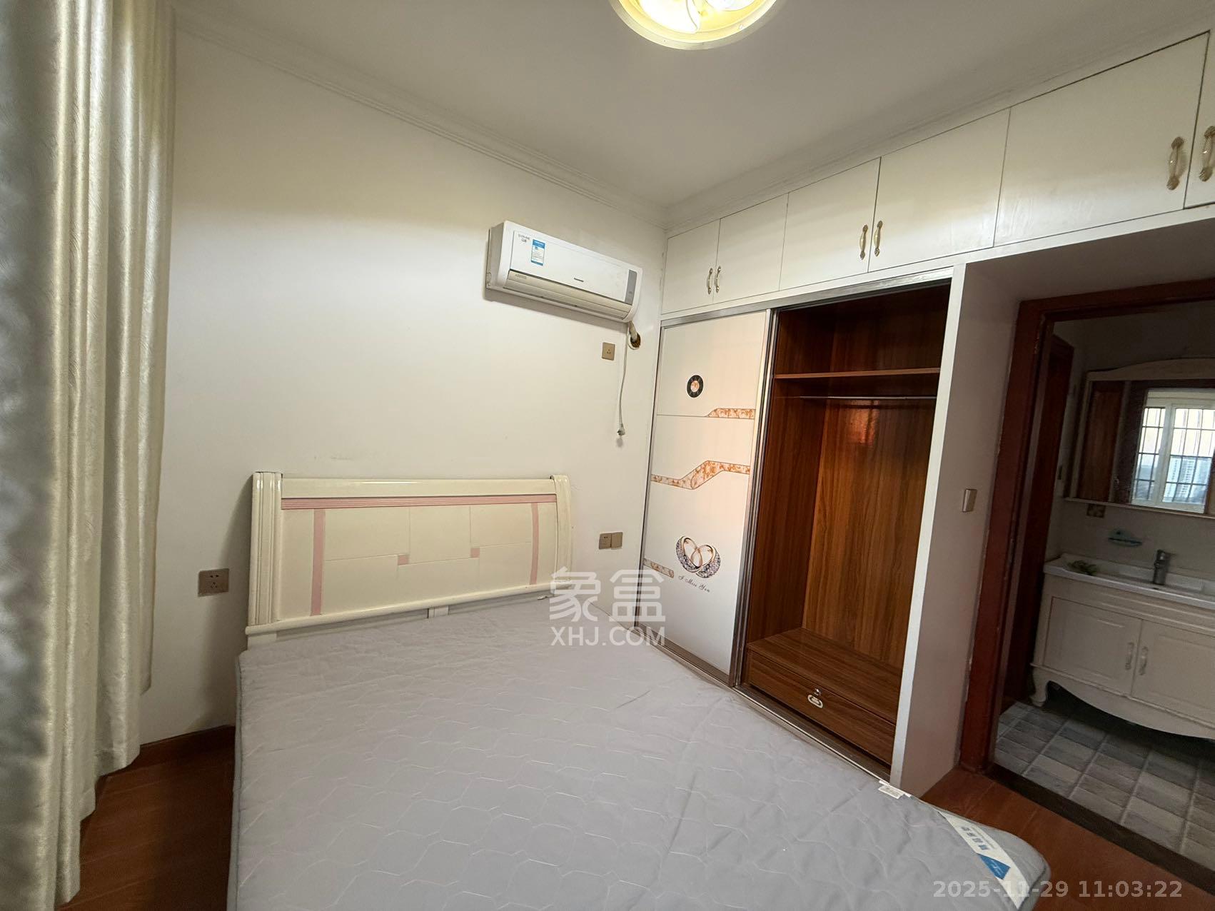和康园小区  3室2厅2卫    2100.0元/月室内图