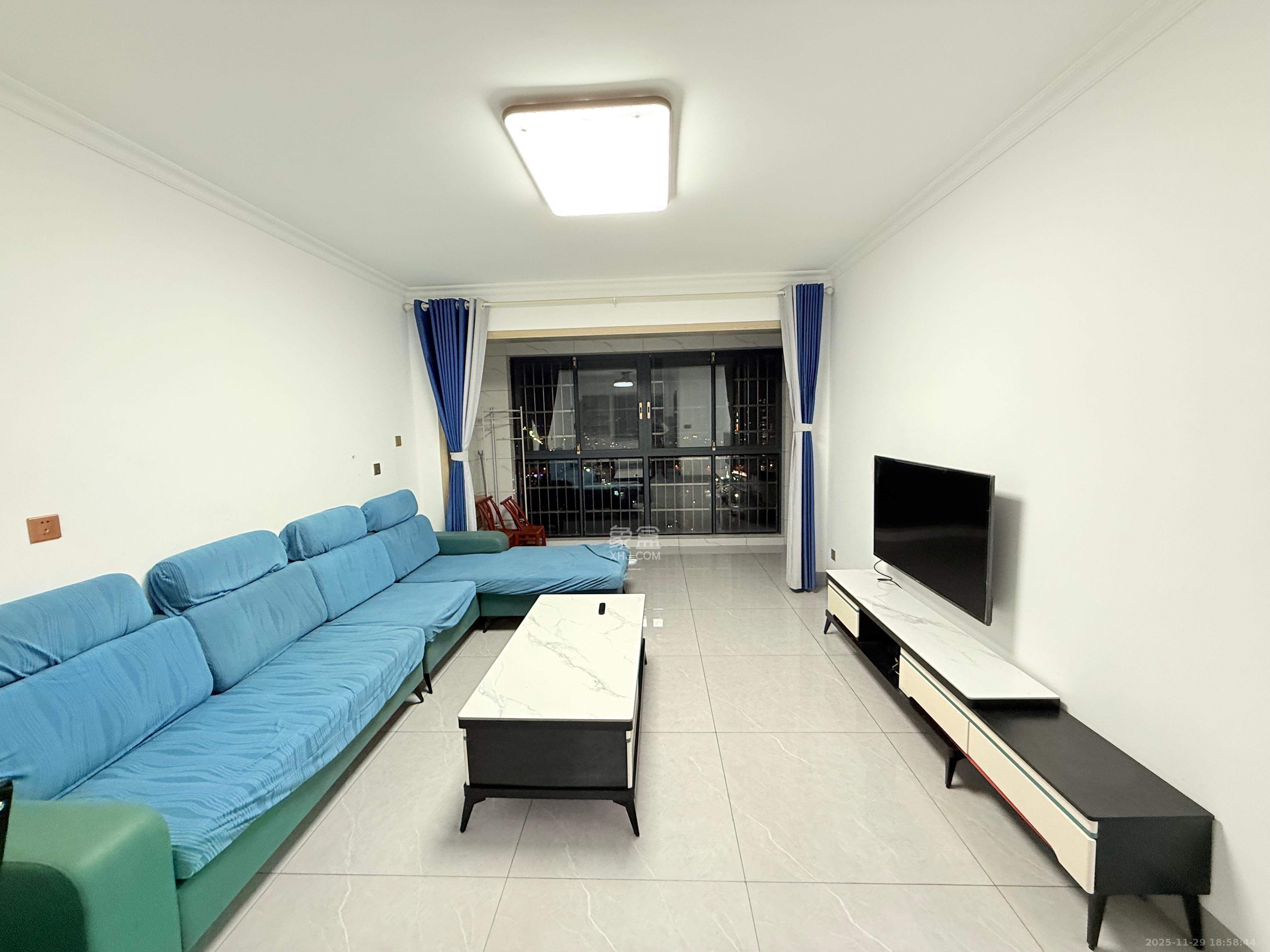 和润园三期  3室2厅1卫    2500.0元/月