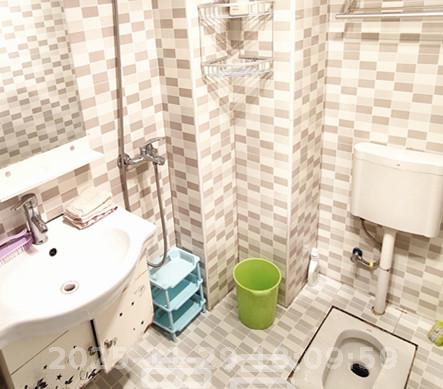 少帅府  1室1厅1卫    2300.0元/月室内图