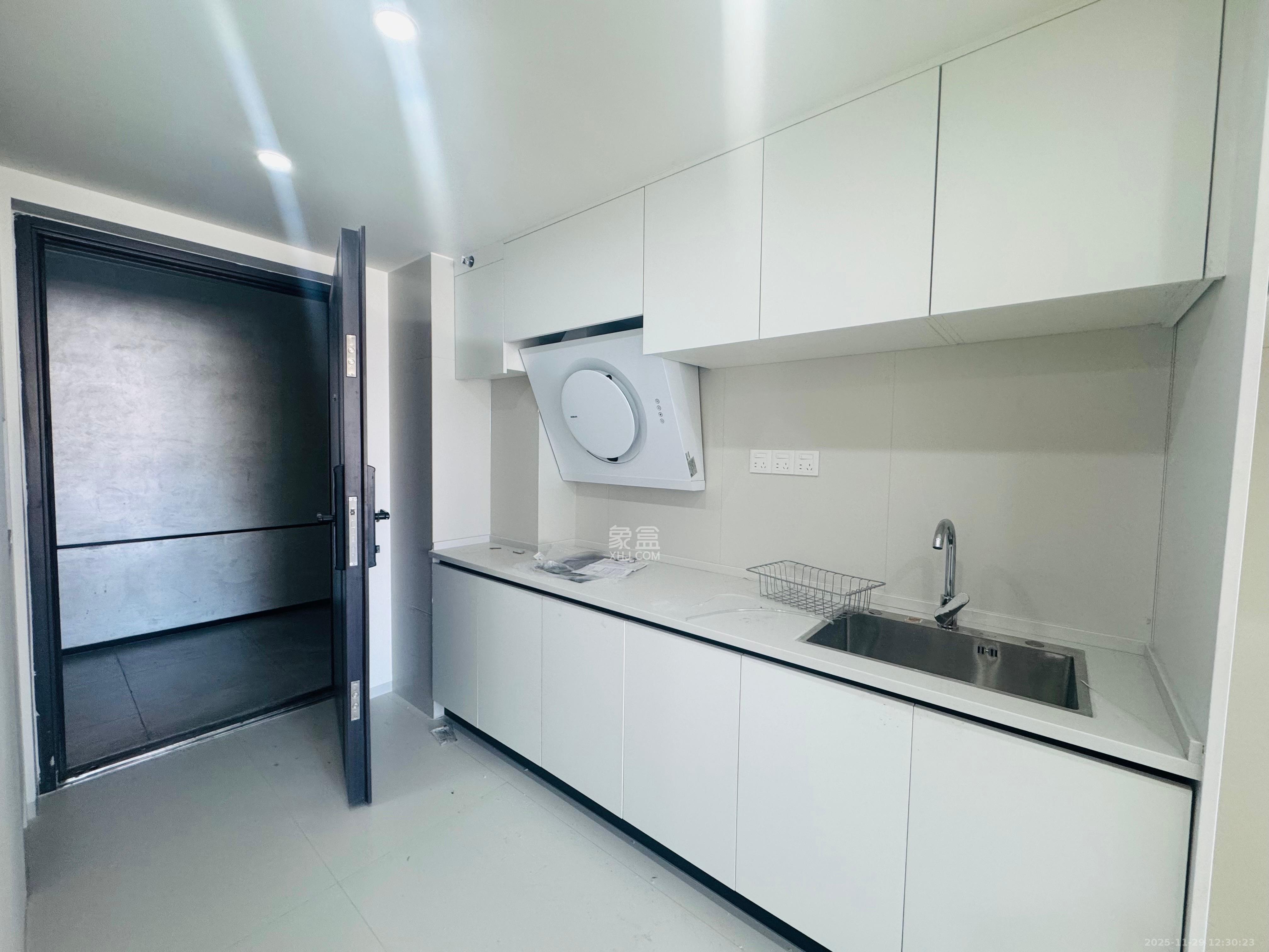 建发养云   39.0㎡      3000.0元/月室内图